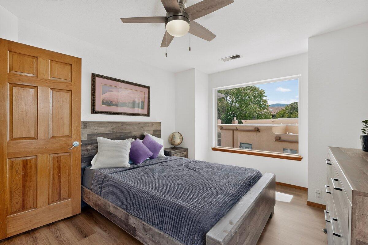 Photo 10 — 7500 Mabry Court NE