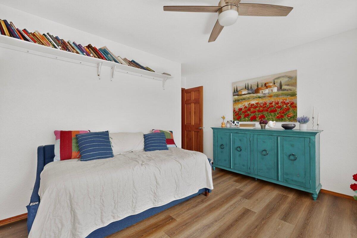 Photo 7 — 7500 Mabry Court NE