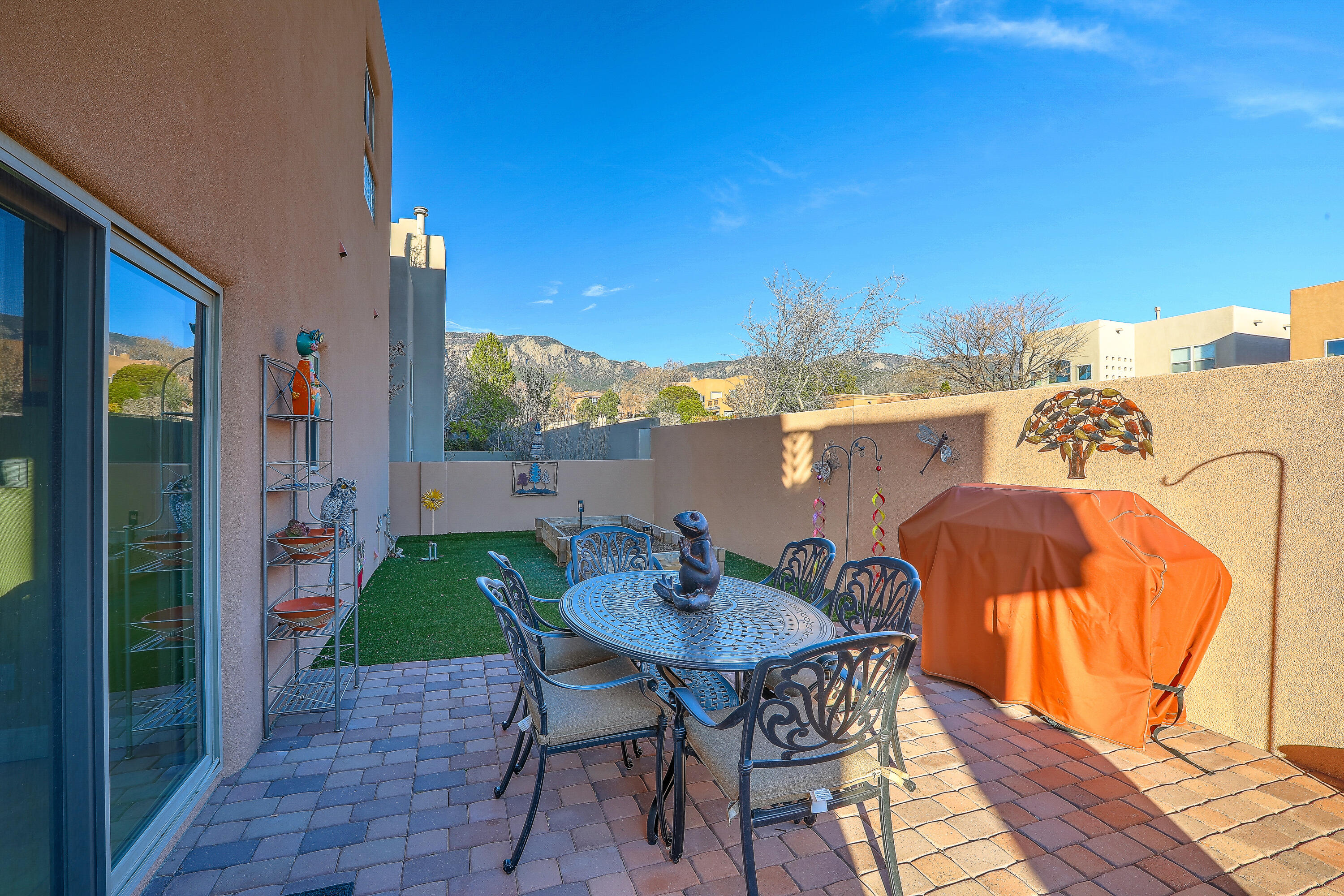 Photo 14 — 6300 Calla Lily Circle NE
