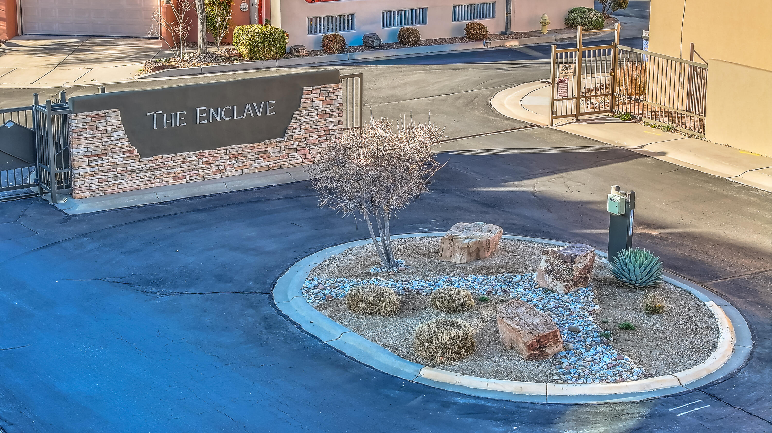 Photo 9 — 6300 Calla Lily Circle NE