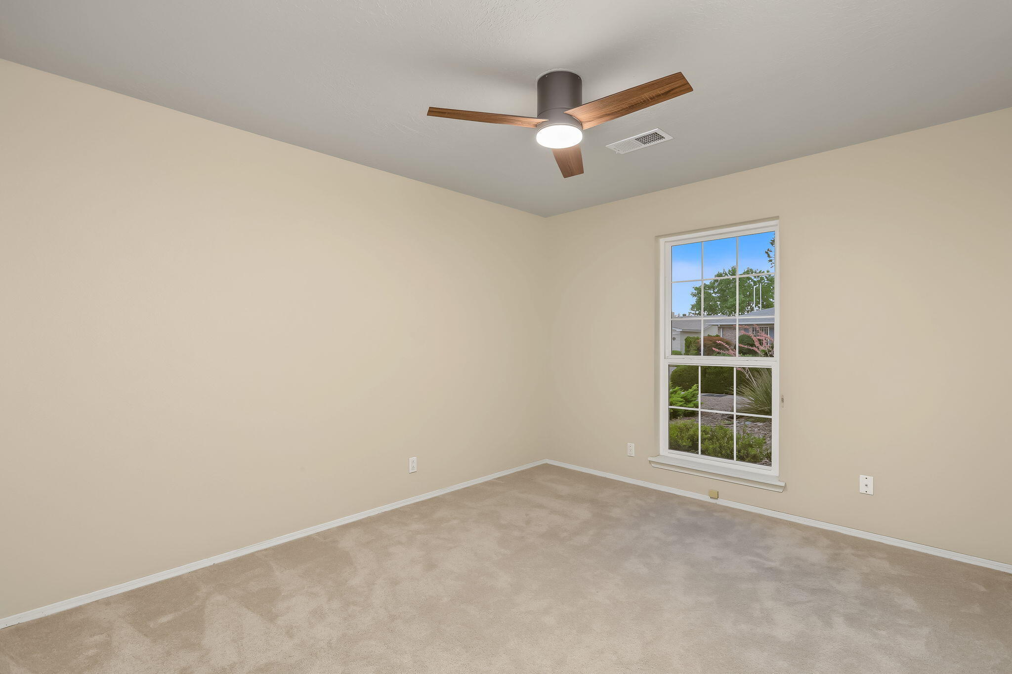 Photo 19 — 5316 Van Christopher Drive NE
