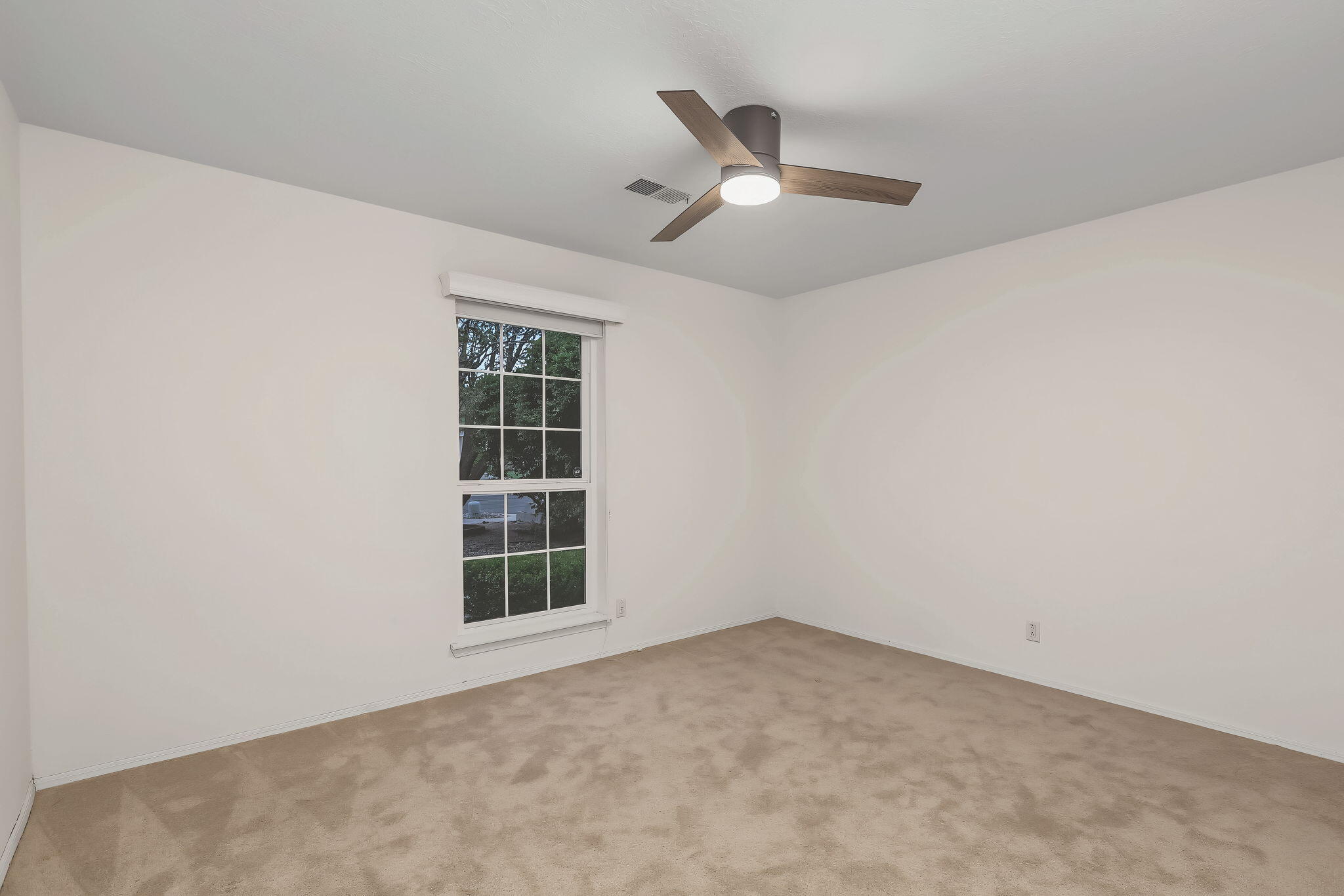 Photo 16 — 5316 Van Christopher Drive NE