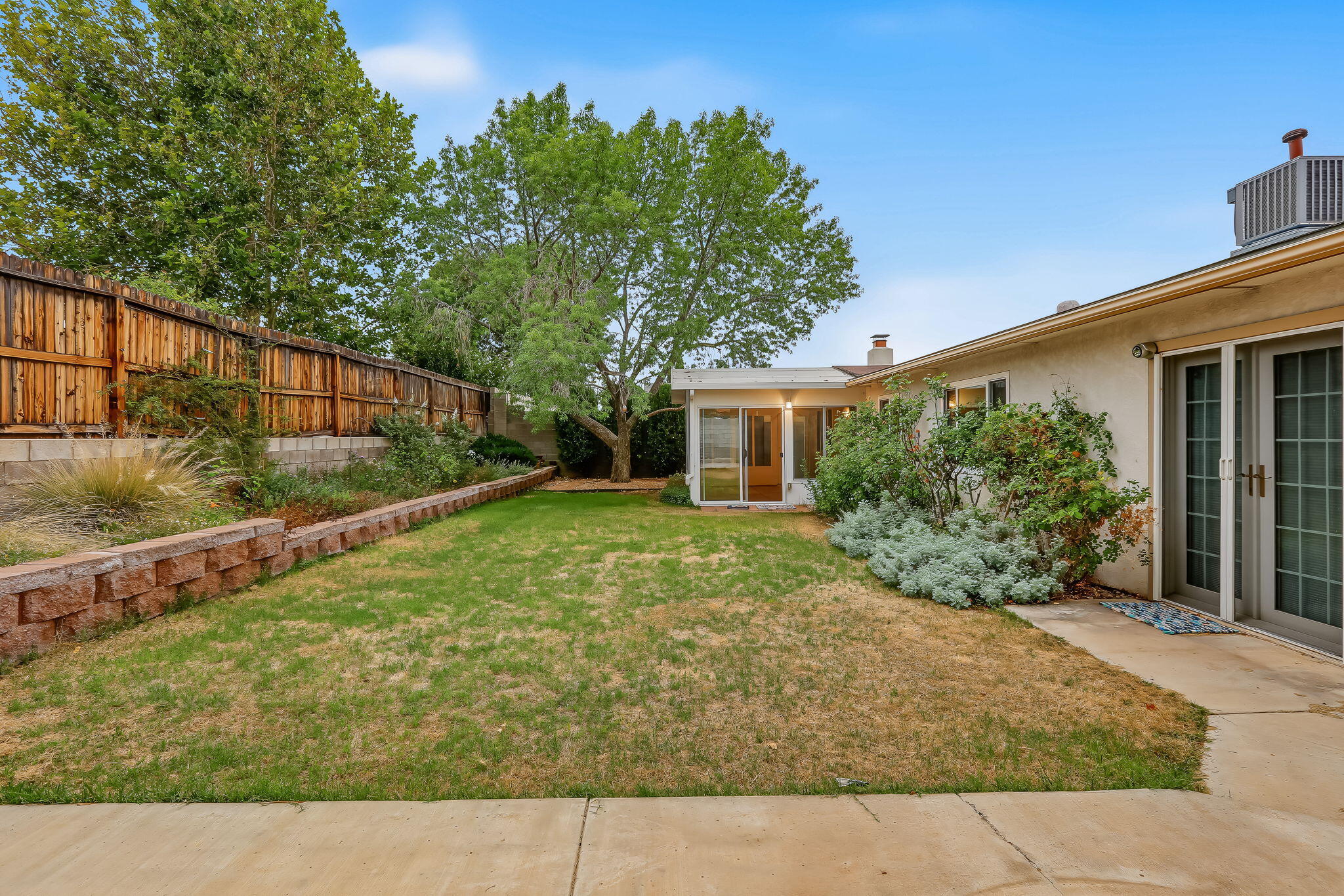 Photo 6 — 5316 Van Christopher Drive NE