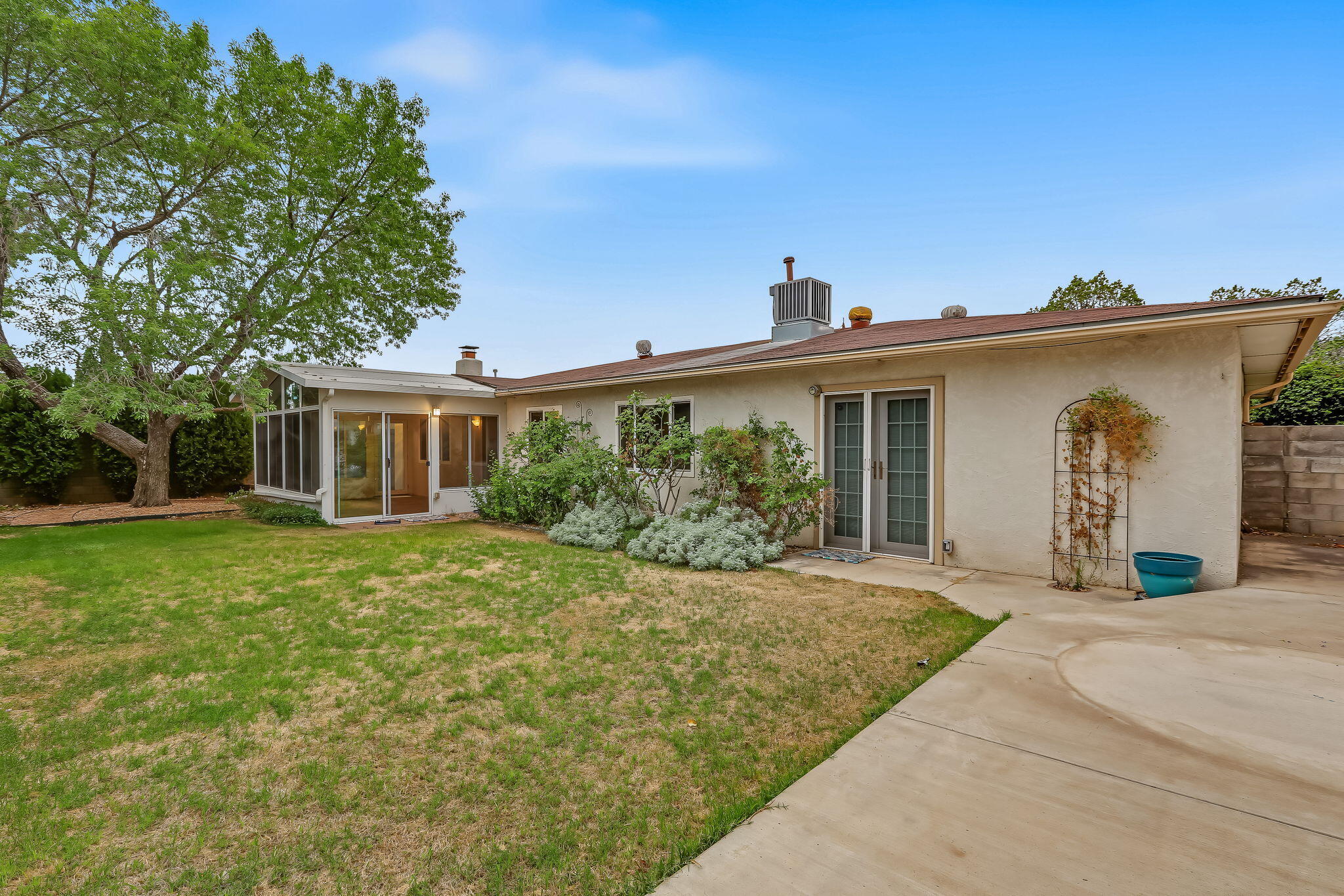 Photo 5 — 5316 Van Christopher Drive NE