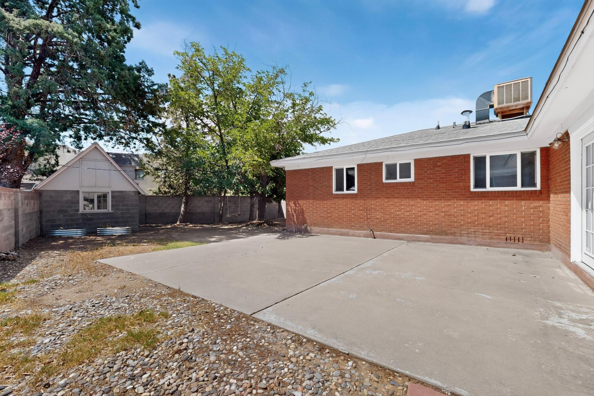 Photo 9 — 7508 Morrow Avenue NE