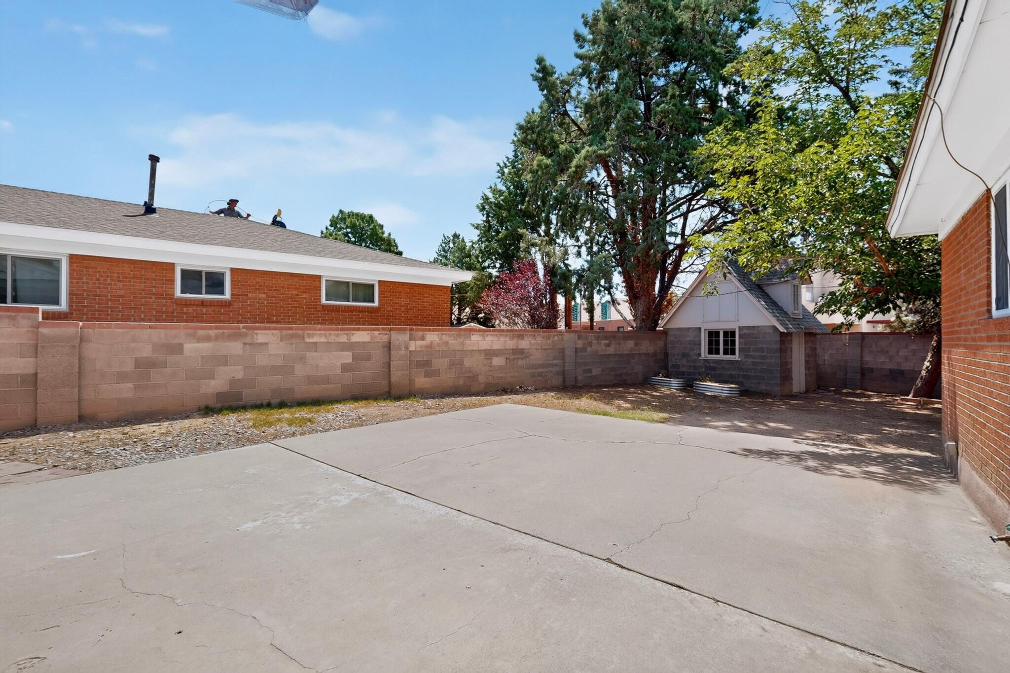 Photo 8 — 7508 Morrow Avenue NE