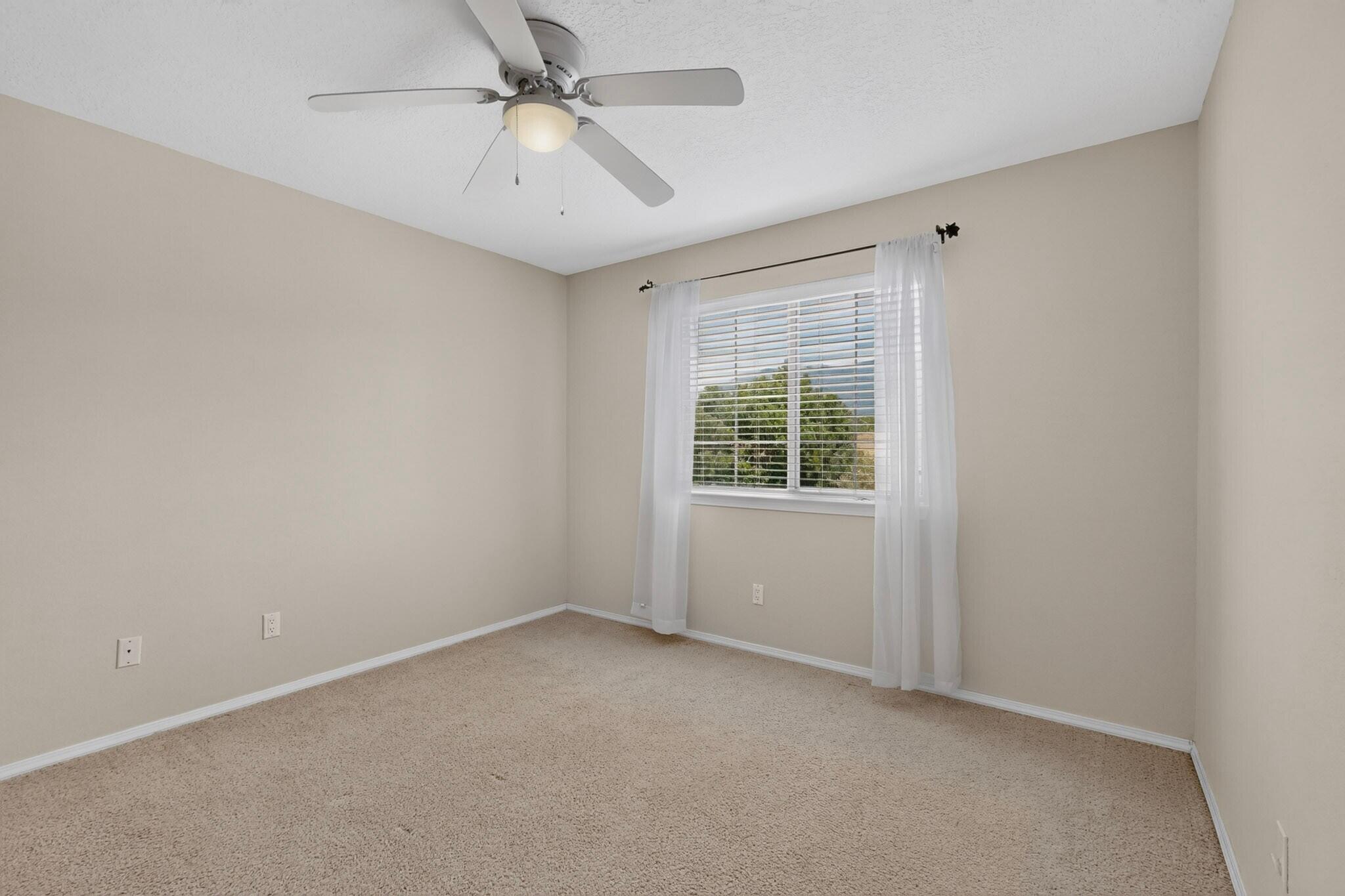 Photo 19 — 9127 Prairie Vista Drive NE