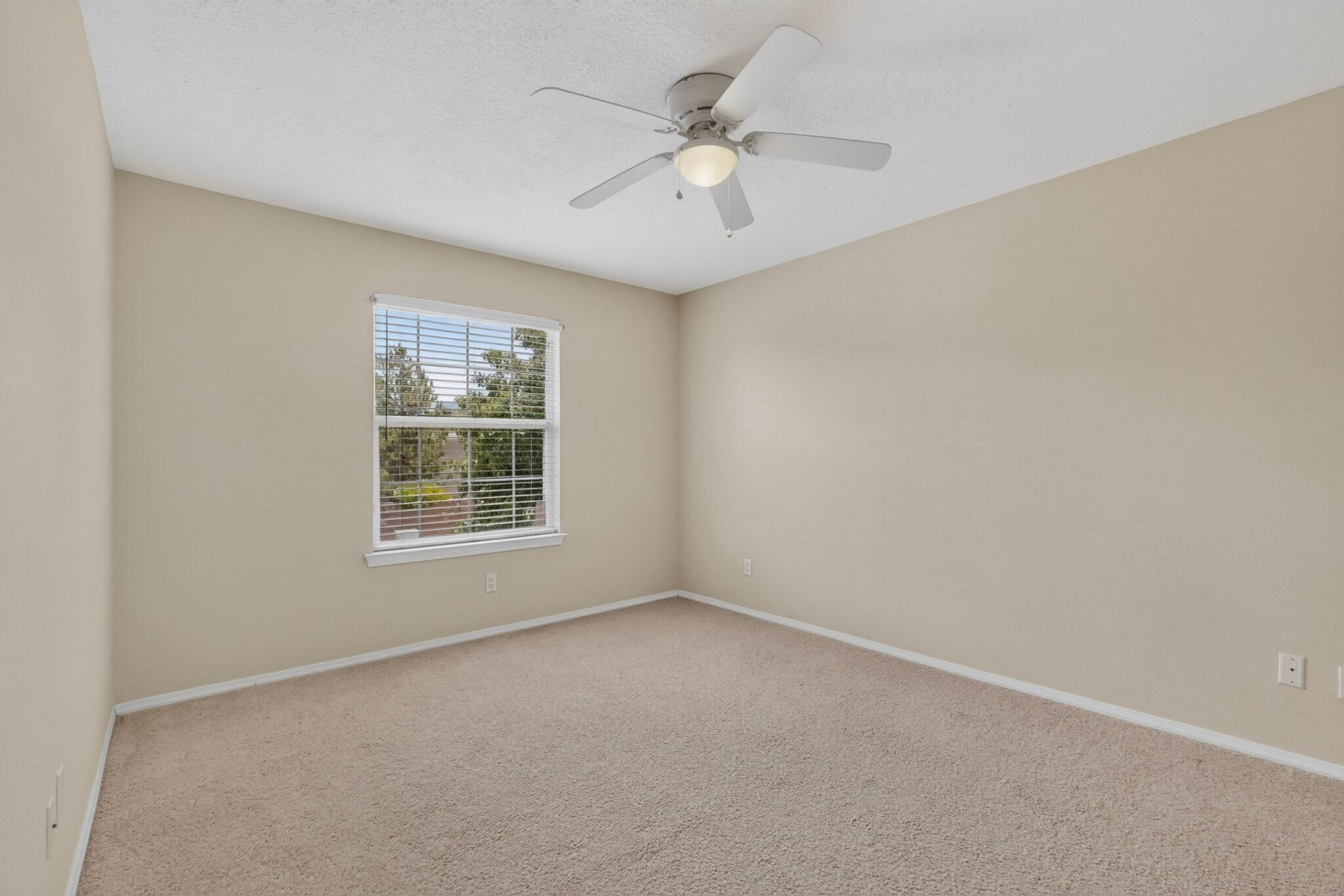 Photo 15 — 9127 Prairie Vista Drive NE