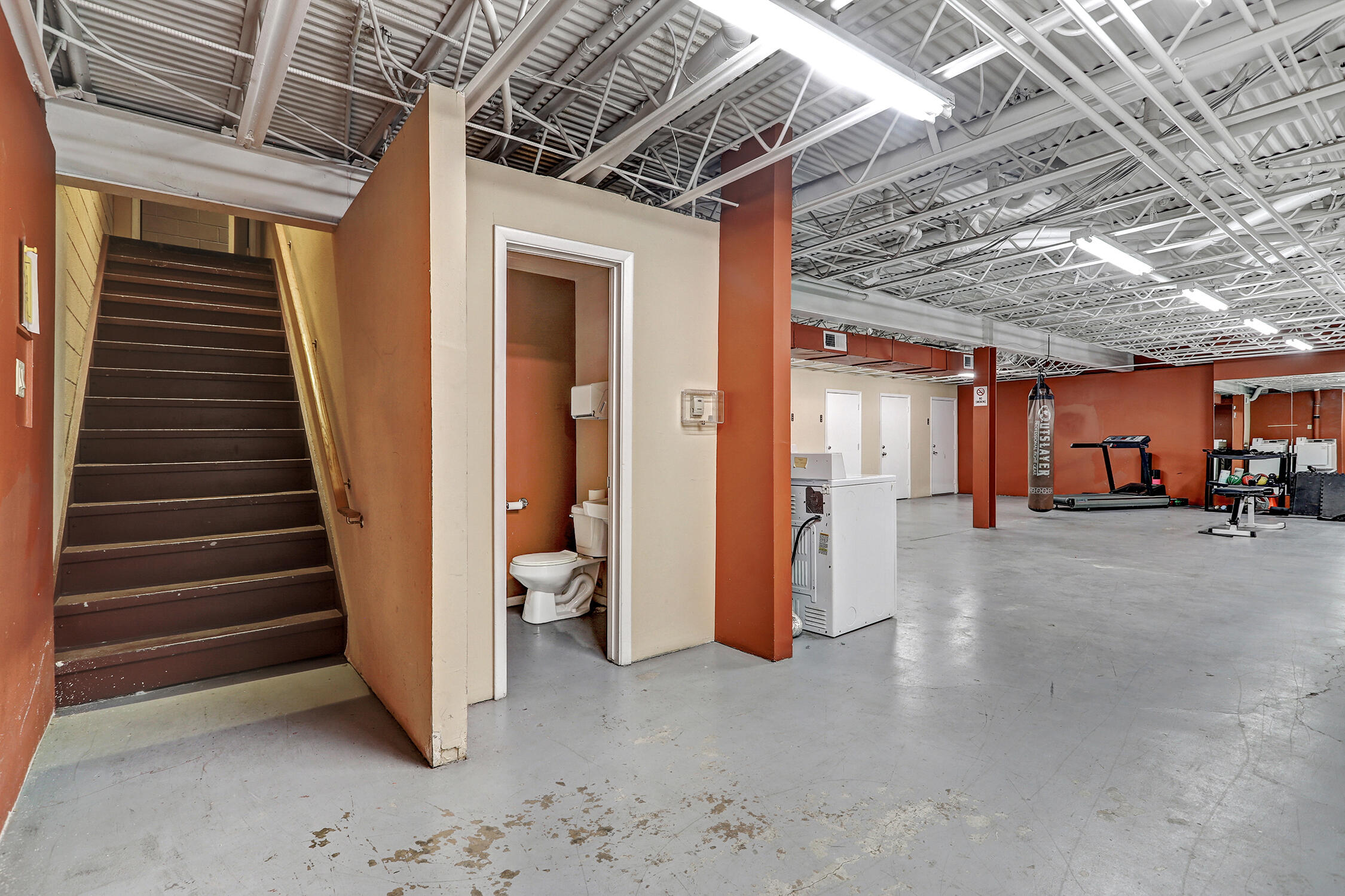 Photo 13 — 351 Washington Street SE 102