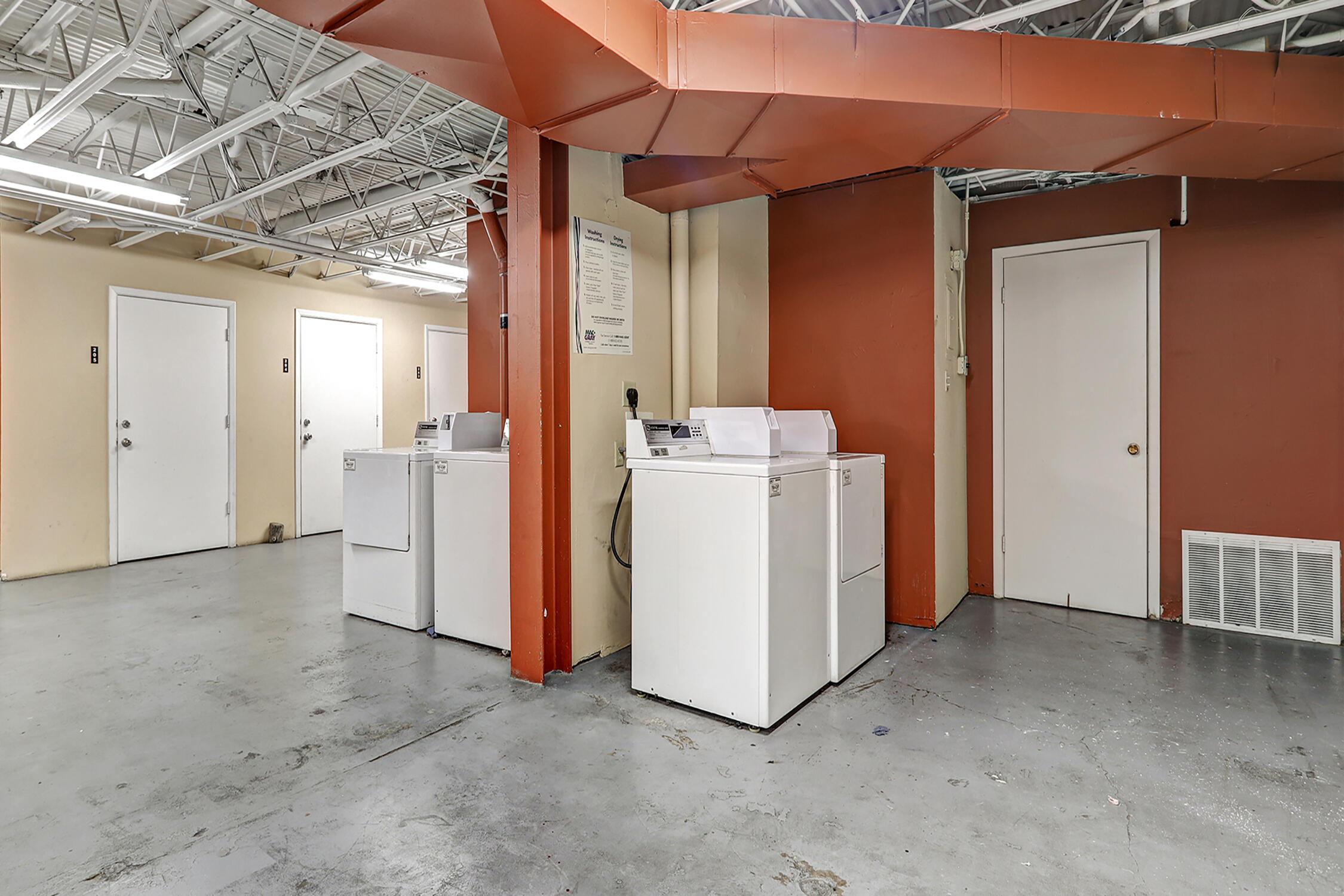 Photo 12 — 351 Washington Street SE 102