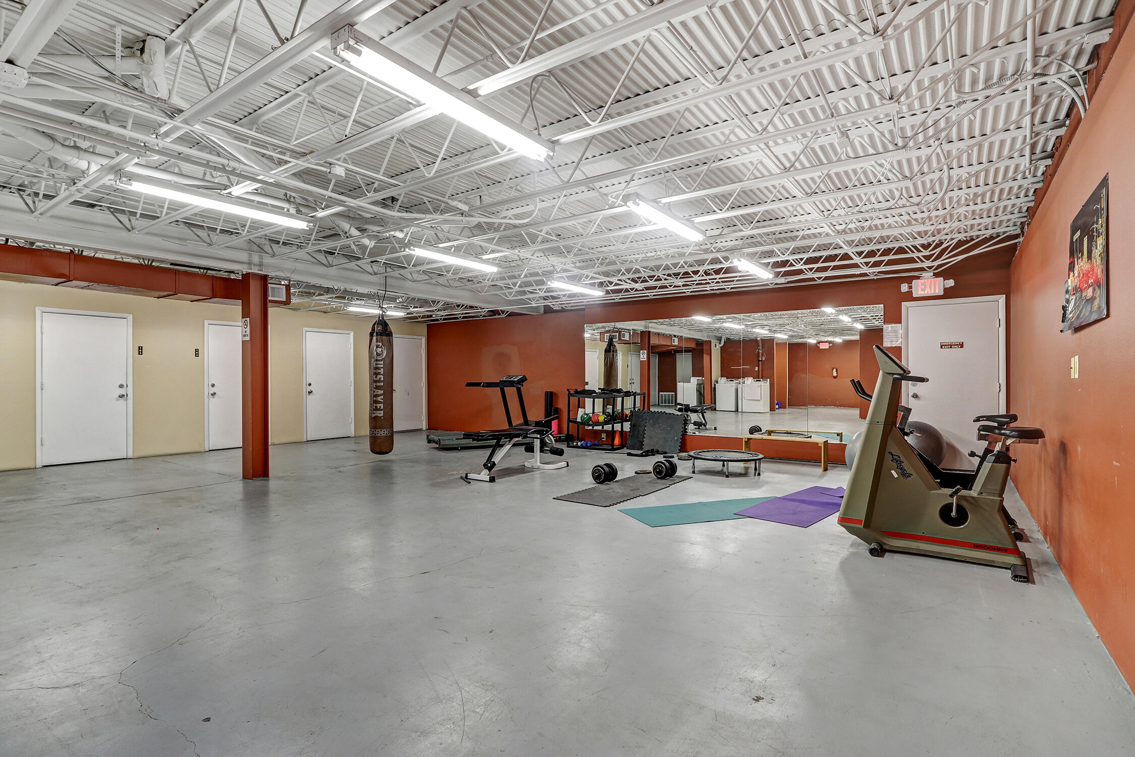 Photo 10 — 351 Washington Street SE 102