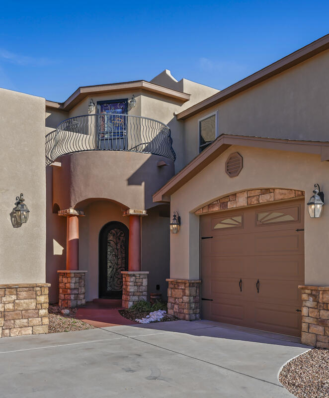6405 Picardia Place NW, Albuquerque, NM 87120