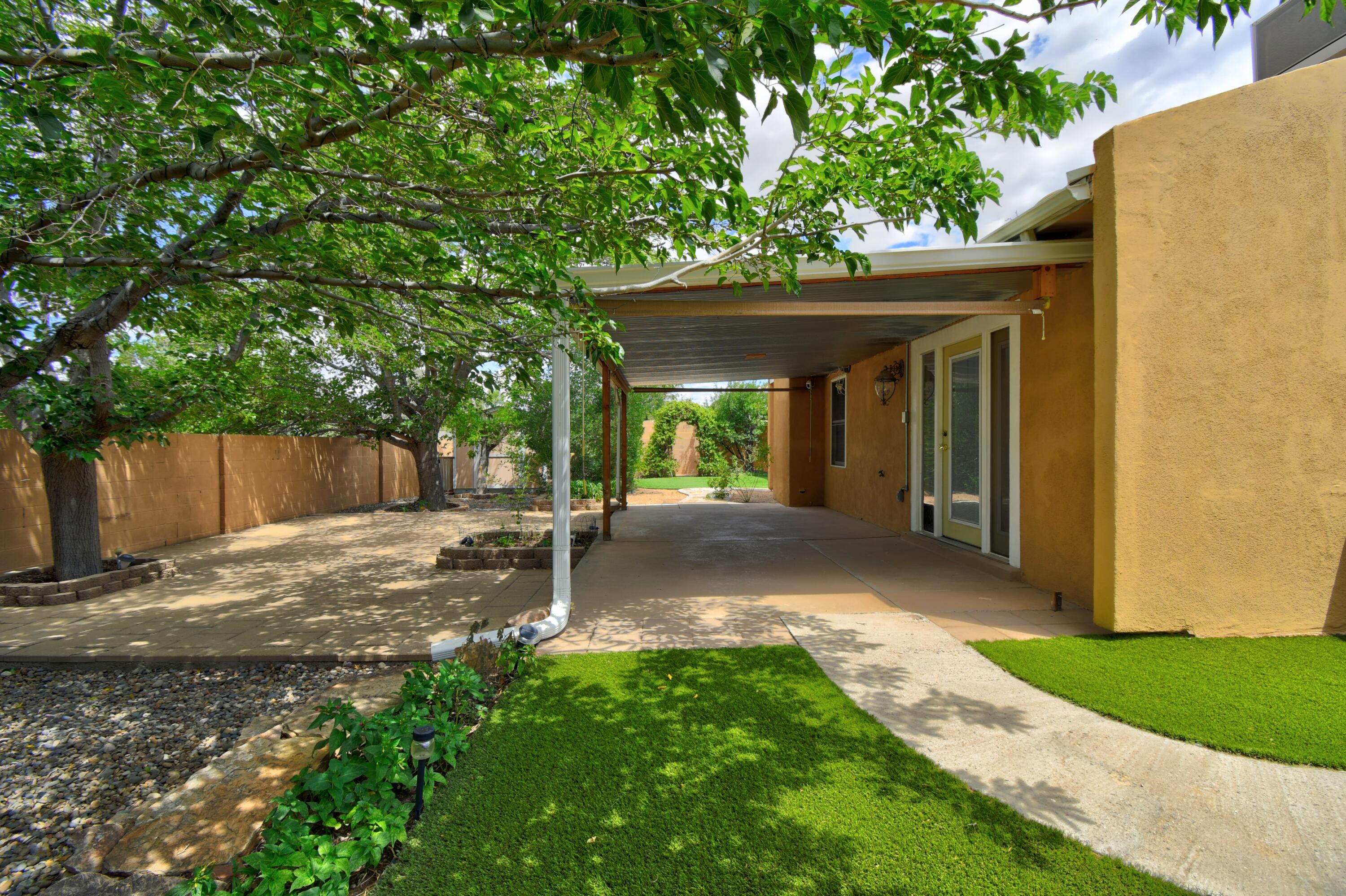 Photo 14 — 763 Western Hills Drive SE