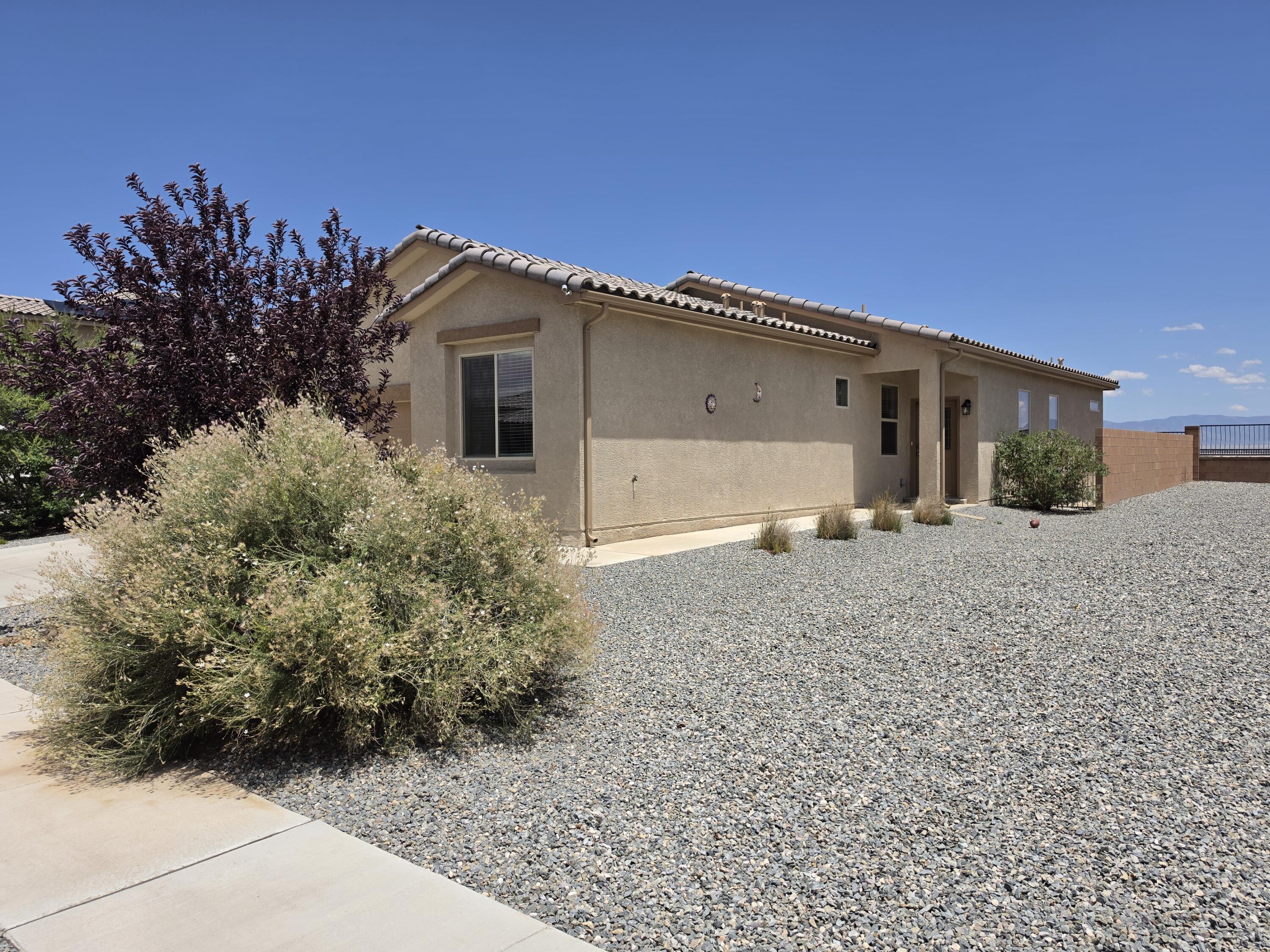 Photo 3 — 1765 W Valle Vista Road NW