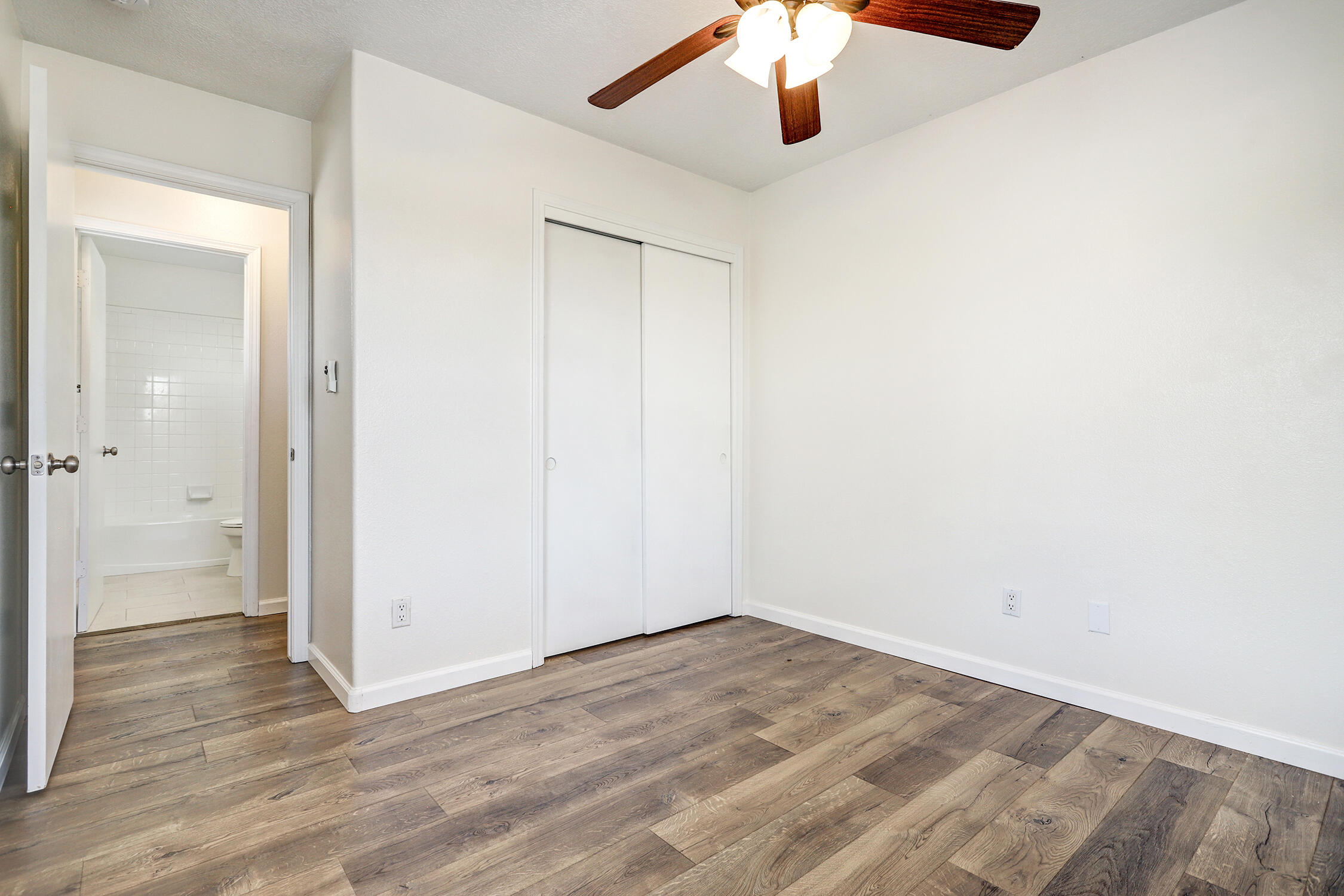 Photo 15 — 7817 Louisiana Boulevard NE UNIT 1801
