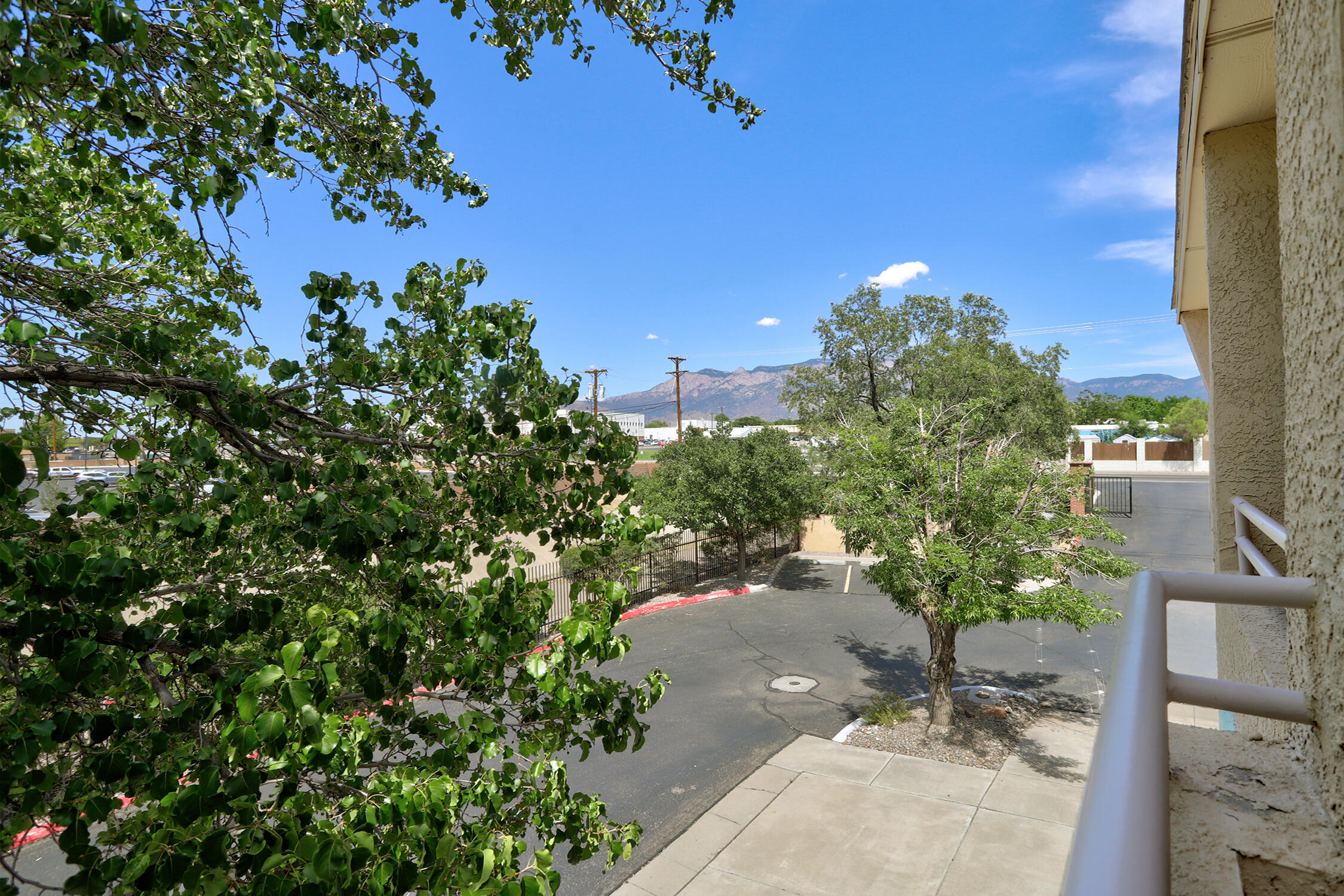 Photo 4 — 7817 Louisiana Boulevard NE UNIT 1801