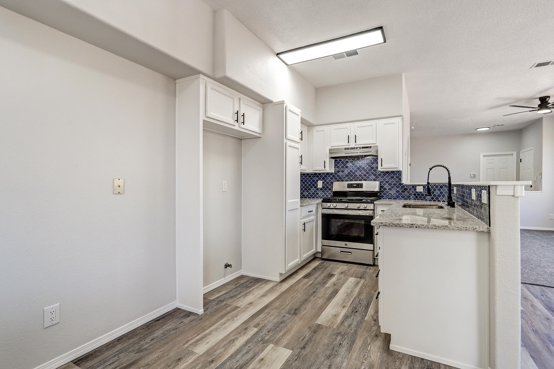 Photo 18 — 7817 Louisiana Boulevard NE UNIT 103