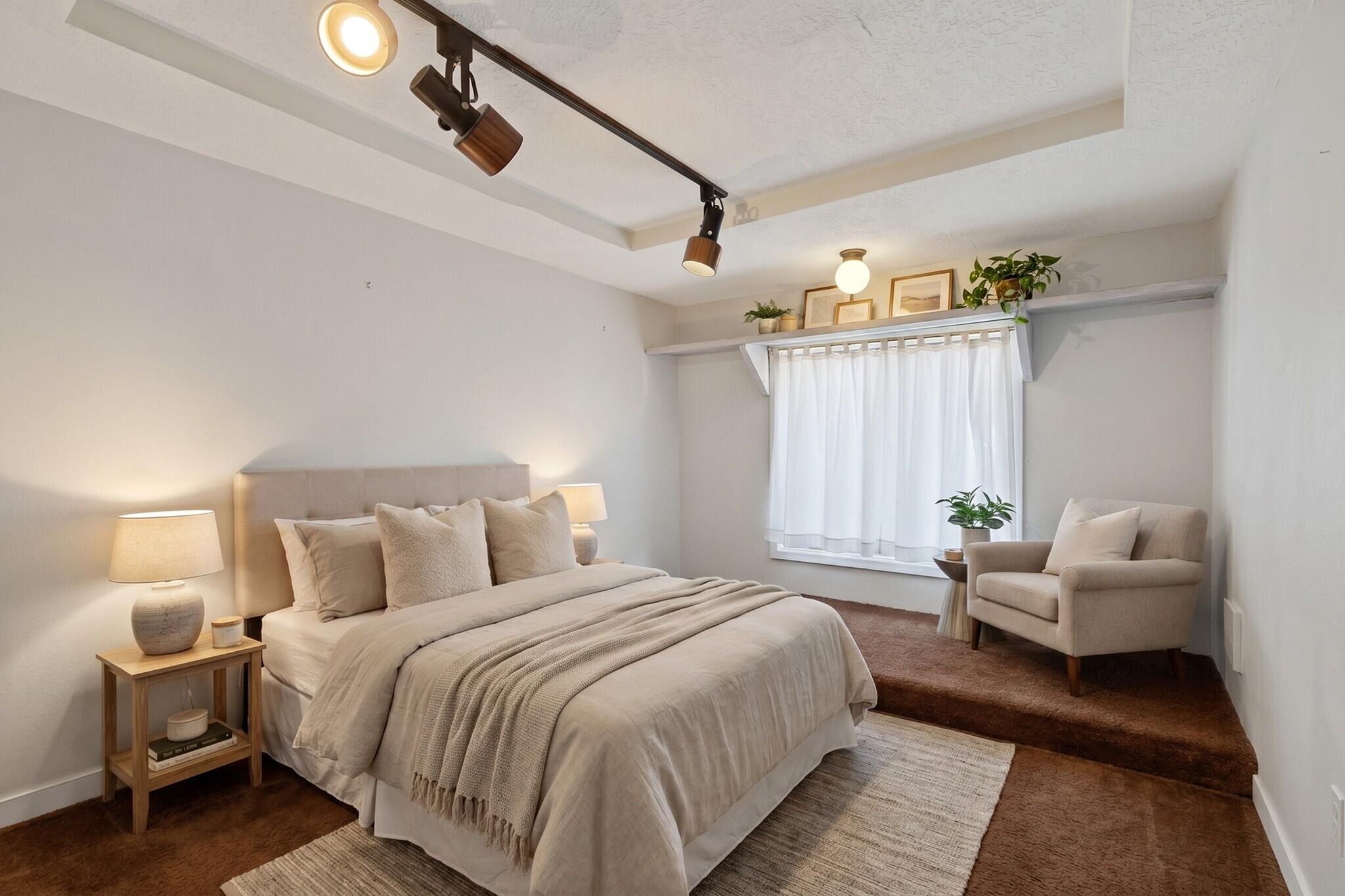Photo 15 — 233 16th Street NW