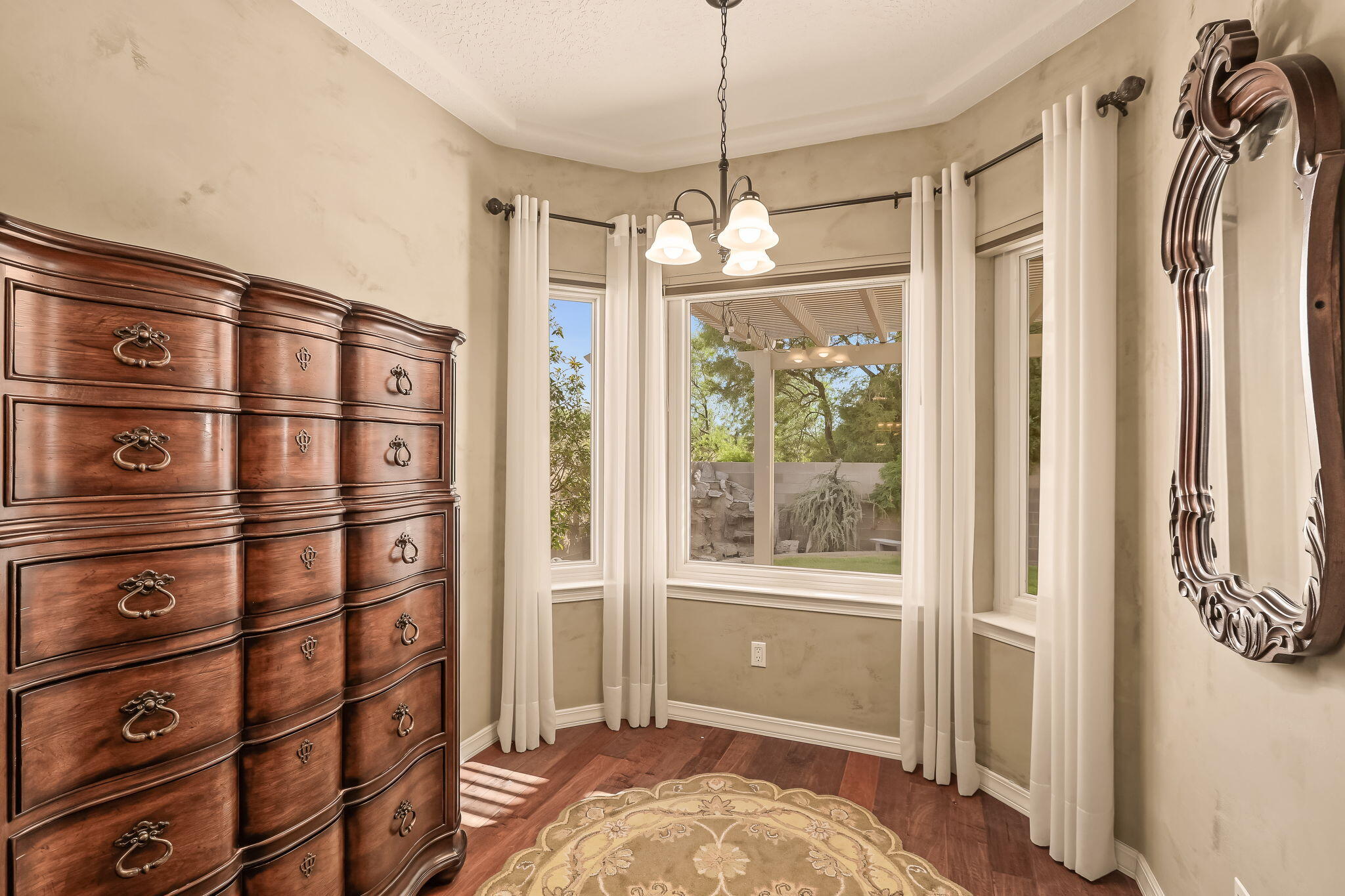 Photo 17 — 10901 Pasquale Drive NW