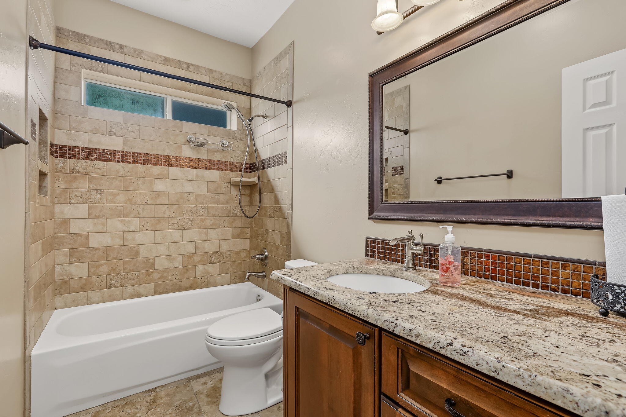 Photo 11 — 10901 Pasquale Drive NW