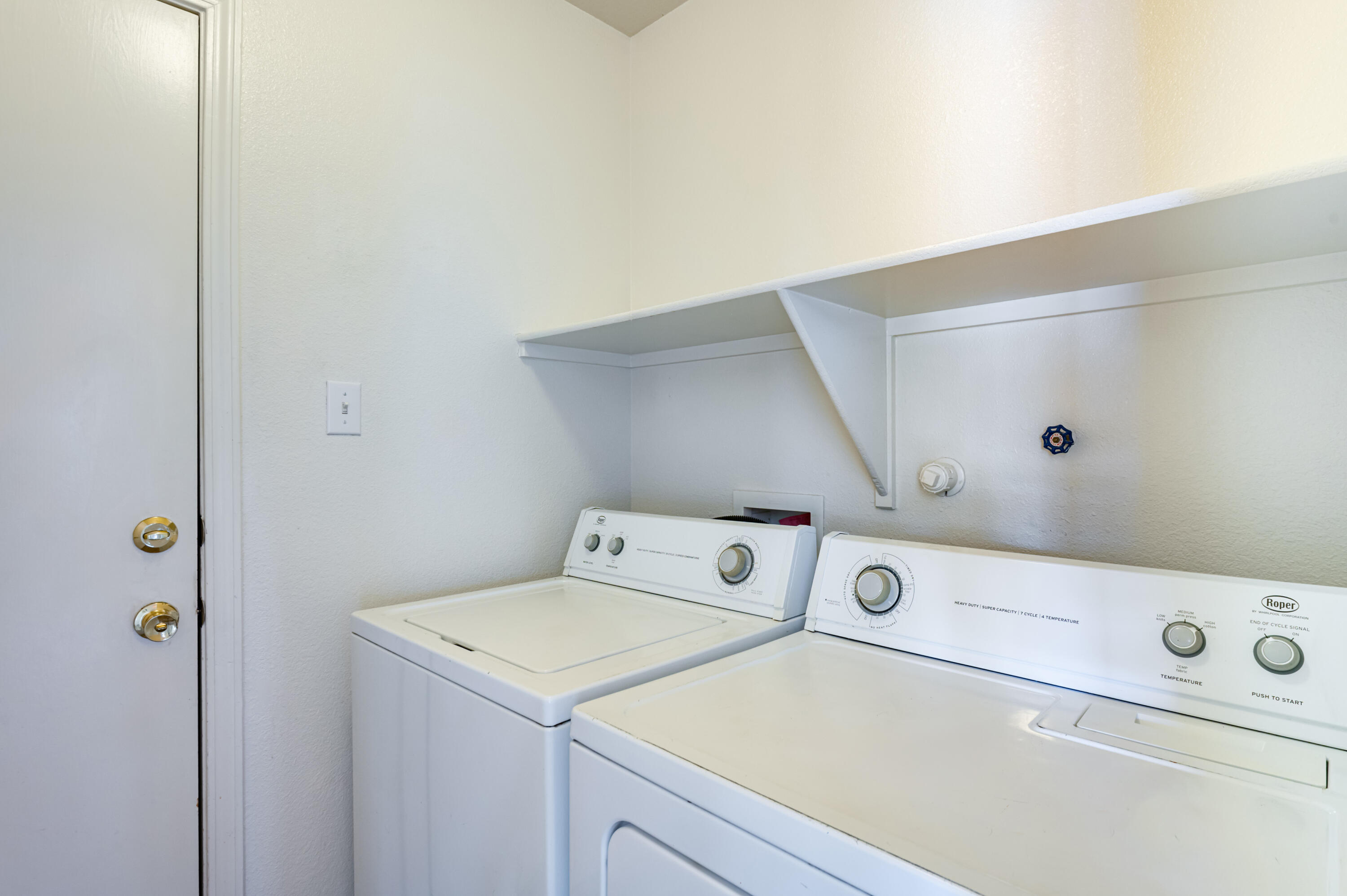 Photo 5 — 1000 High Plains Road NE