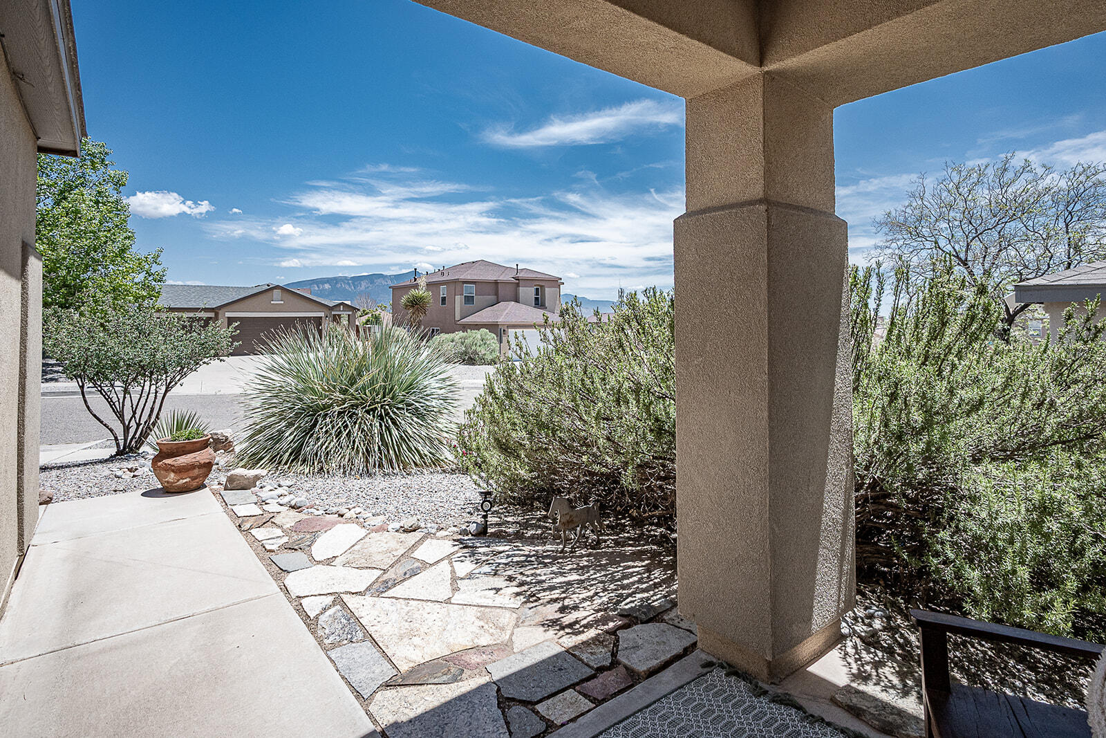 Photo 4 — 6548 Grants Drive NE