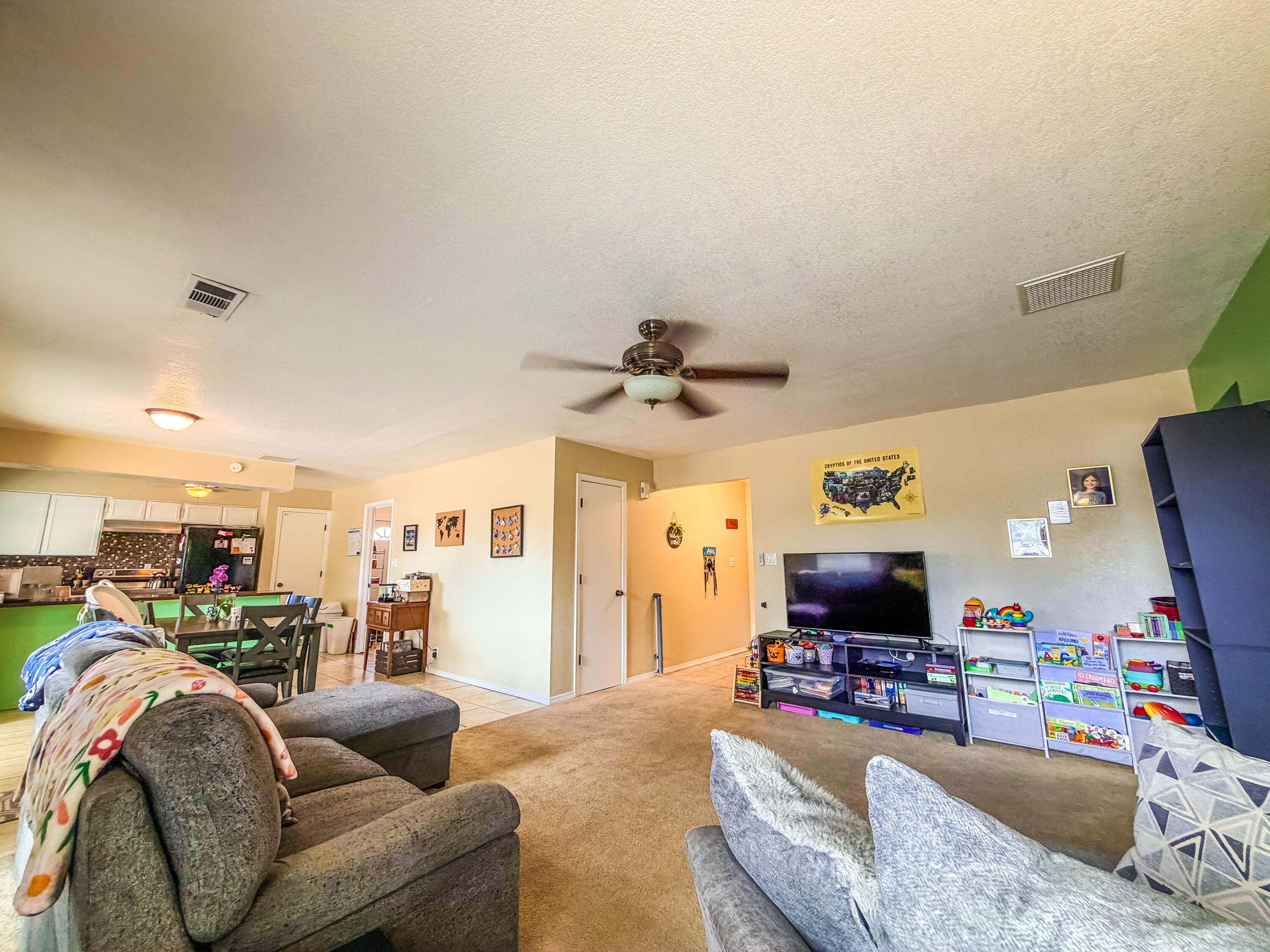 Photo 17 — 6328 Esther Avenue NE