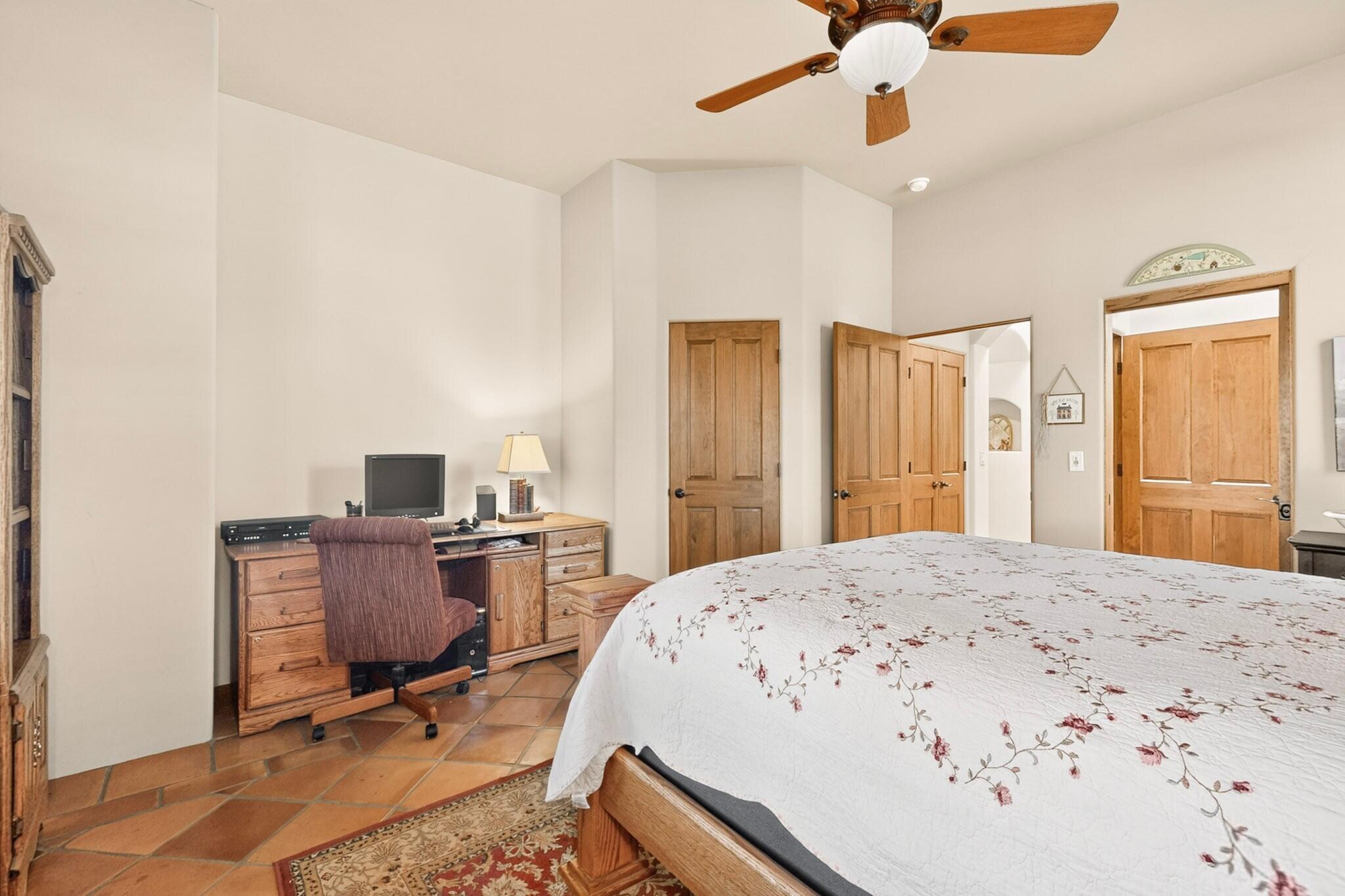 Photo 12 — 3009 Calle San Angel NW