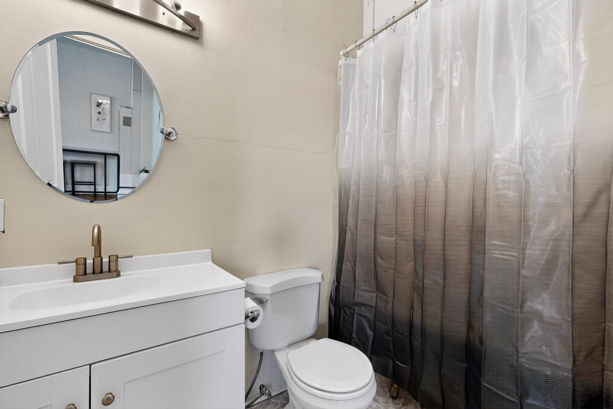 Photo 17 — 520 Iron Avenue SE