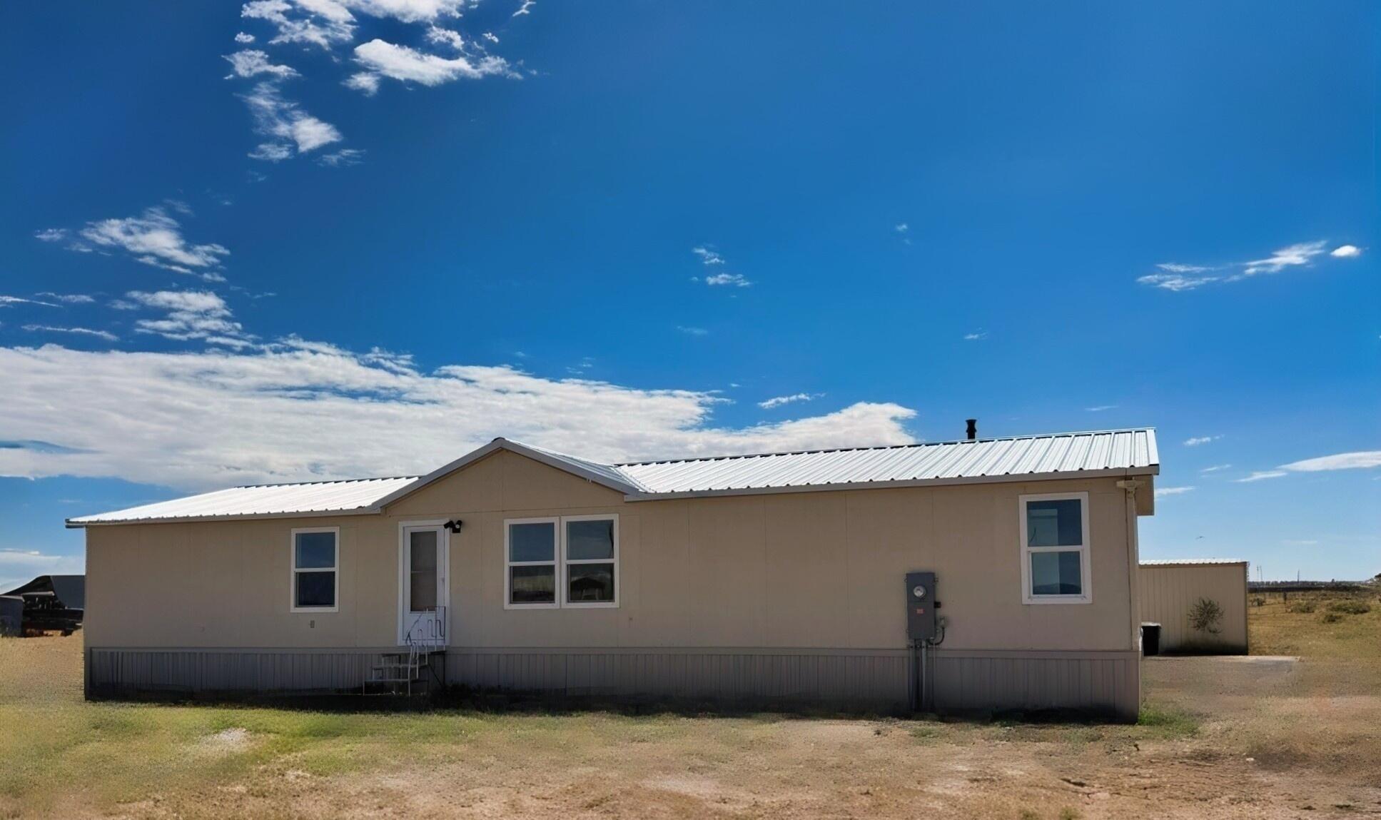 32 Audra Loop, Estancia, NM 87016