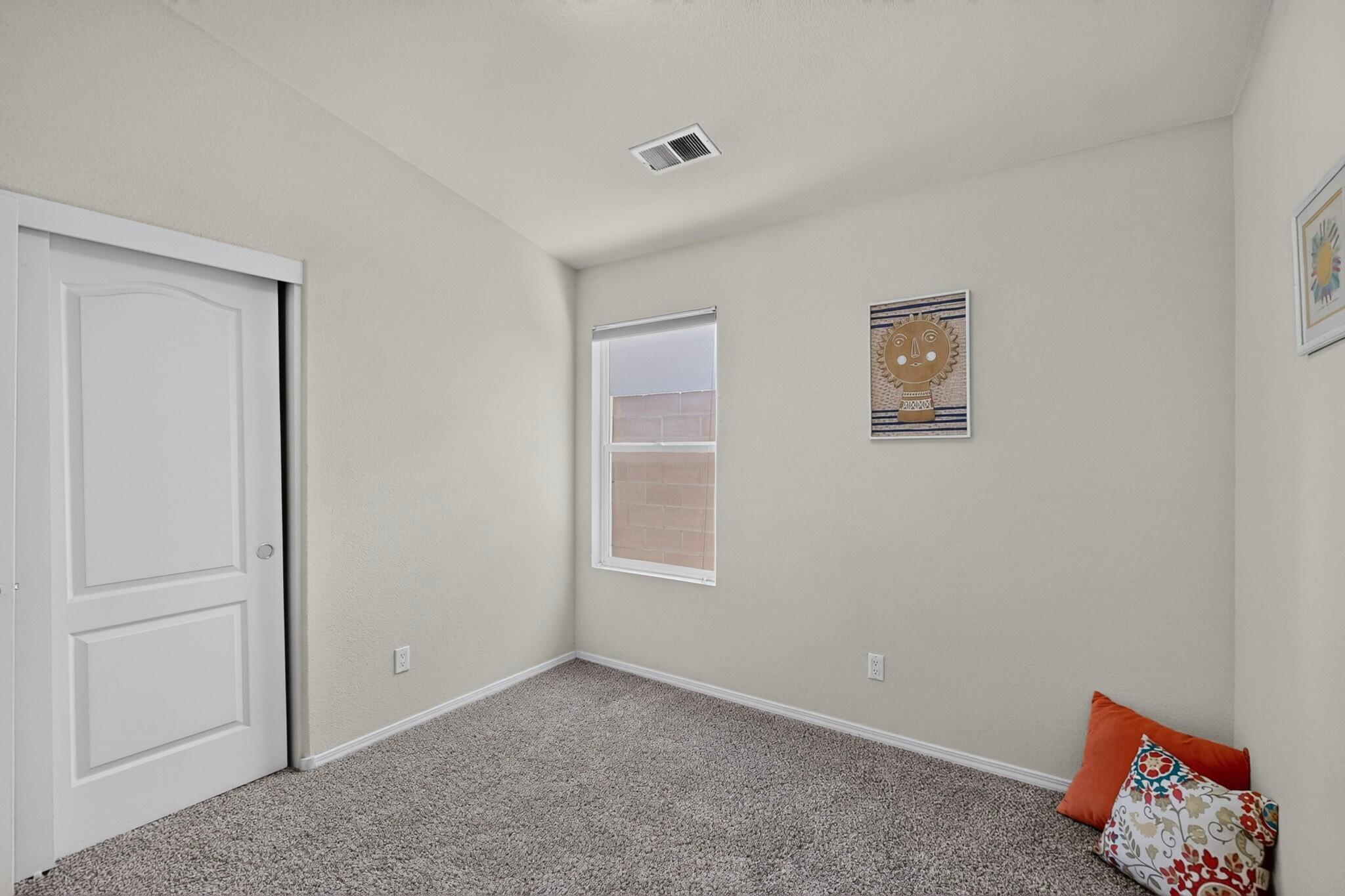 Photo 17 — 8608 Bluff Springs Drive NE