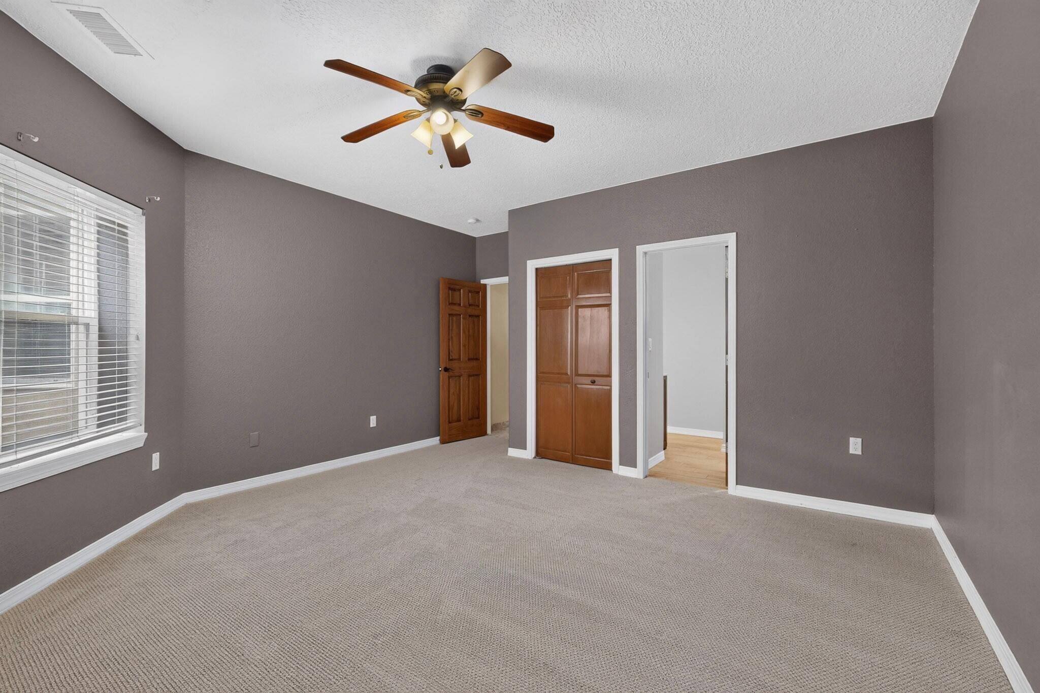 Photo 14 — 12213 Mirandy Court NE