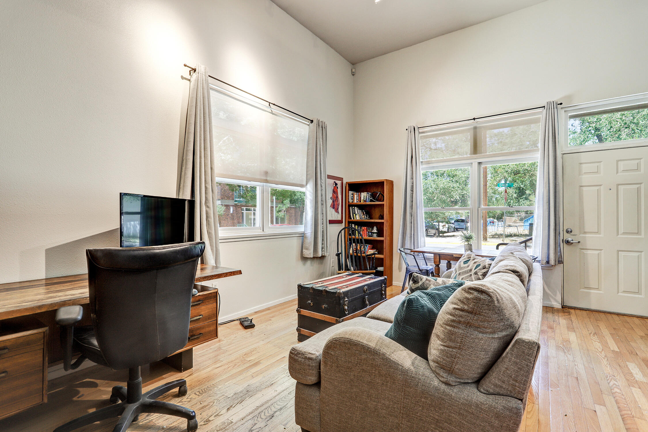 Photo 9 — 400 Copper Avenue NE APT 101