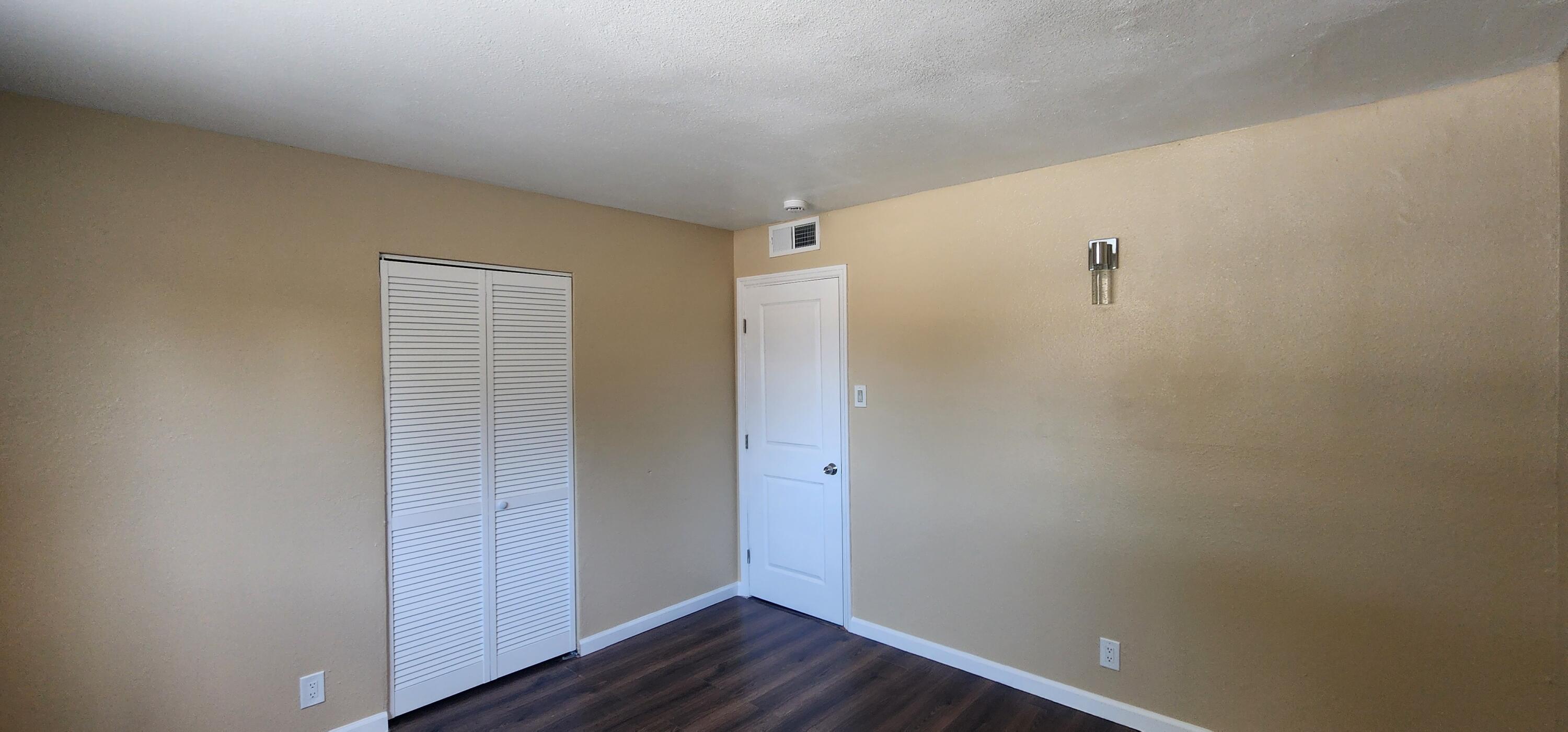 Photo 4 — 11509 Angelina Place NE
