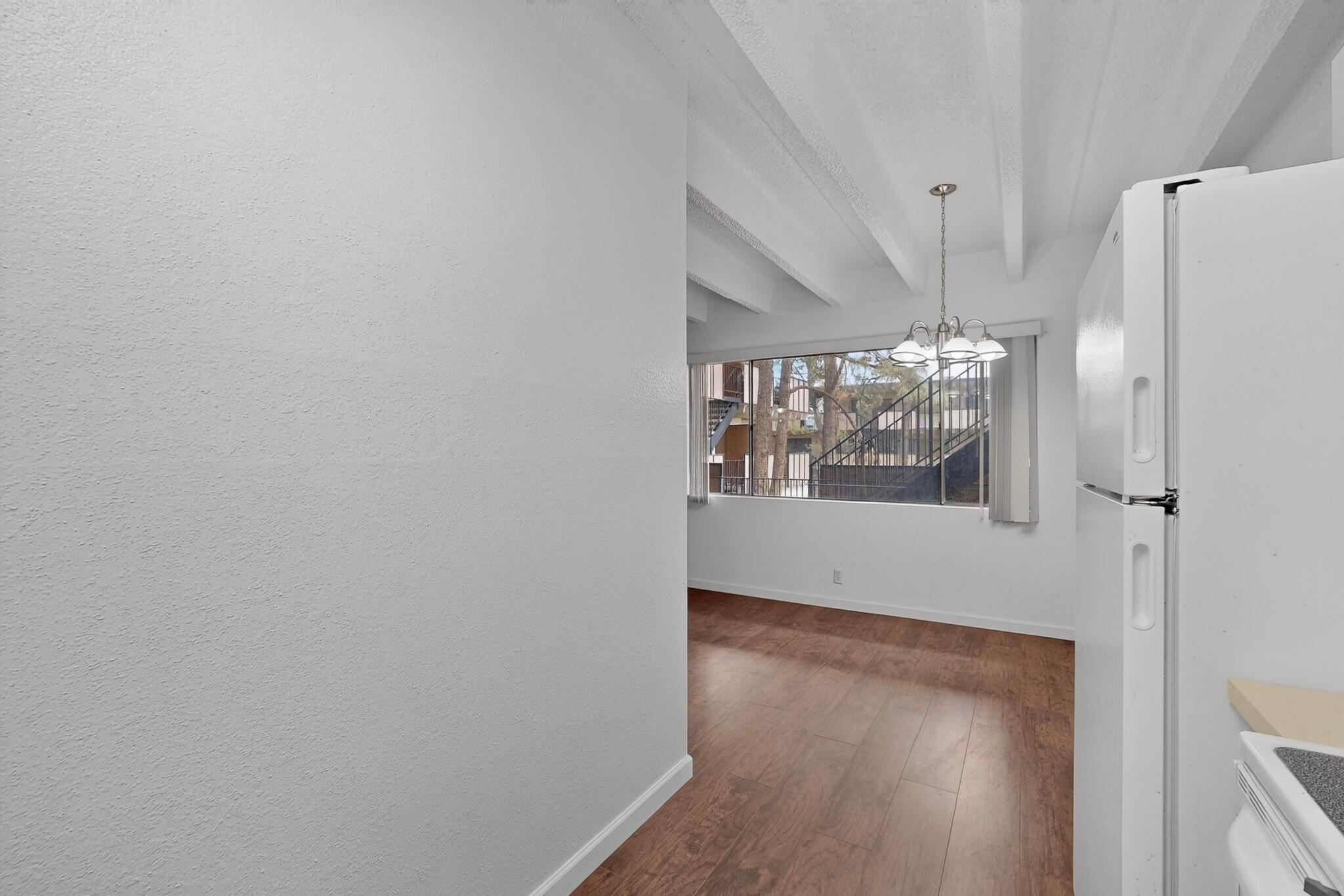 Photo 11 — 1100 Alvarado Drive SE APT 202