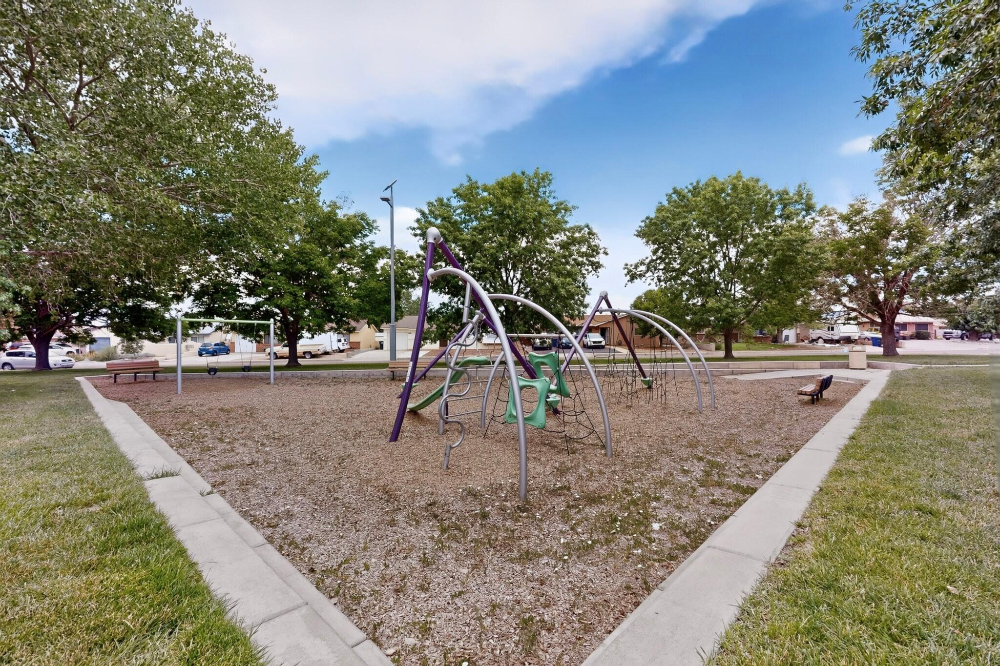 Photo 4 — 1108 Wade Circle NE