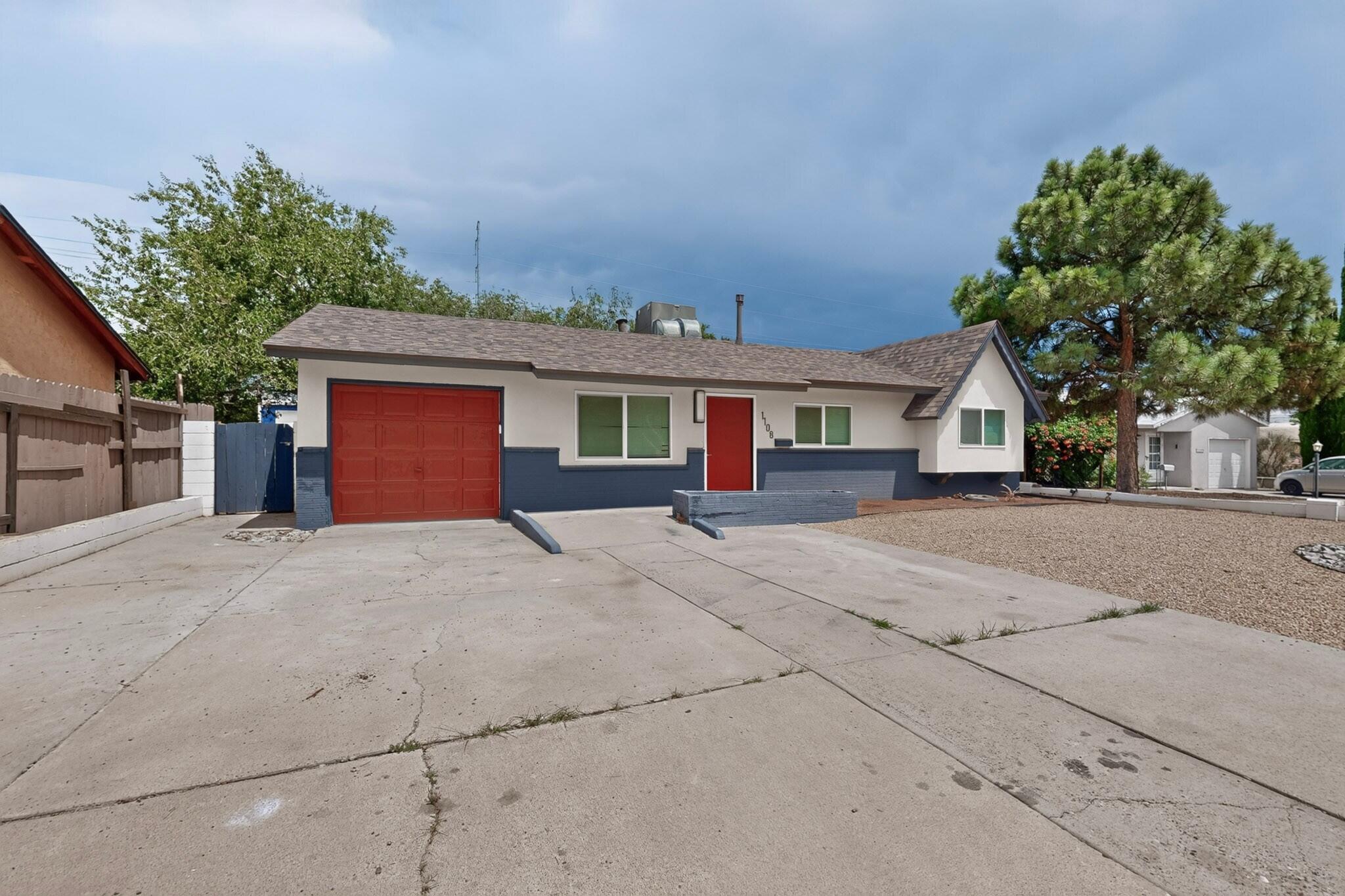 Photo 10 — 1108 Wade Circle NE