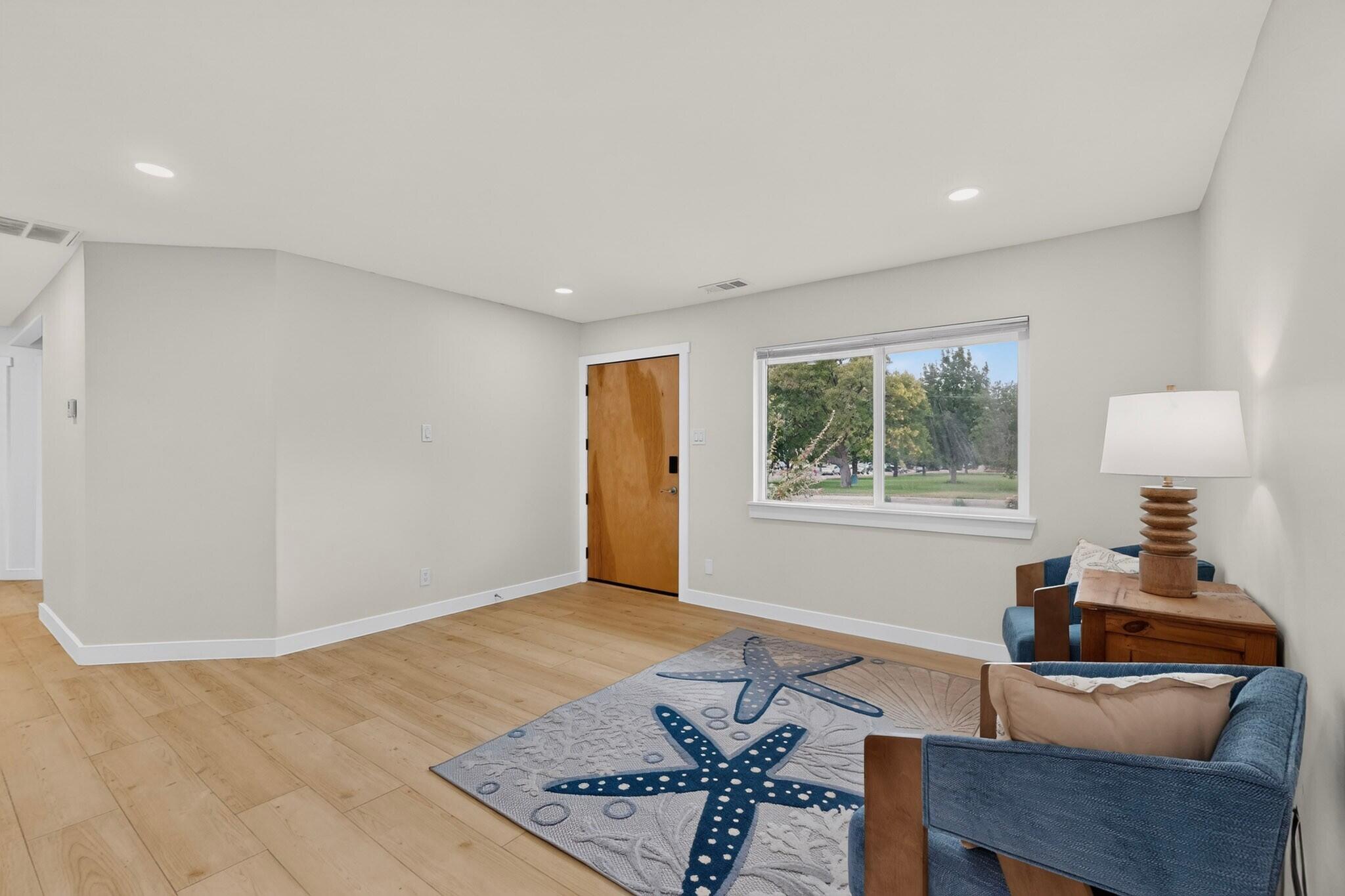 Photo 12 — 1108 Wade Circle NE