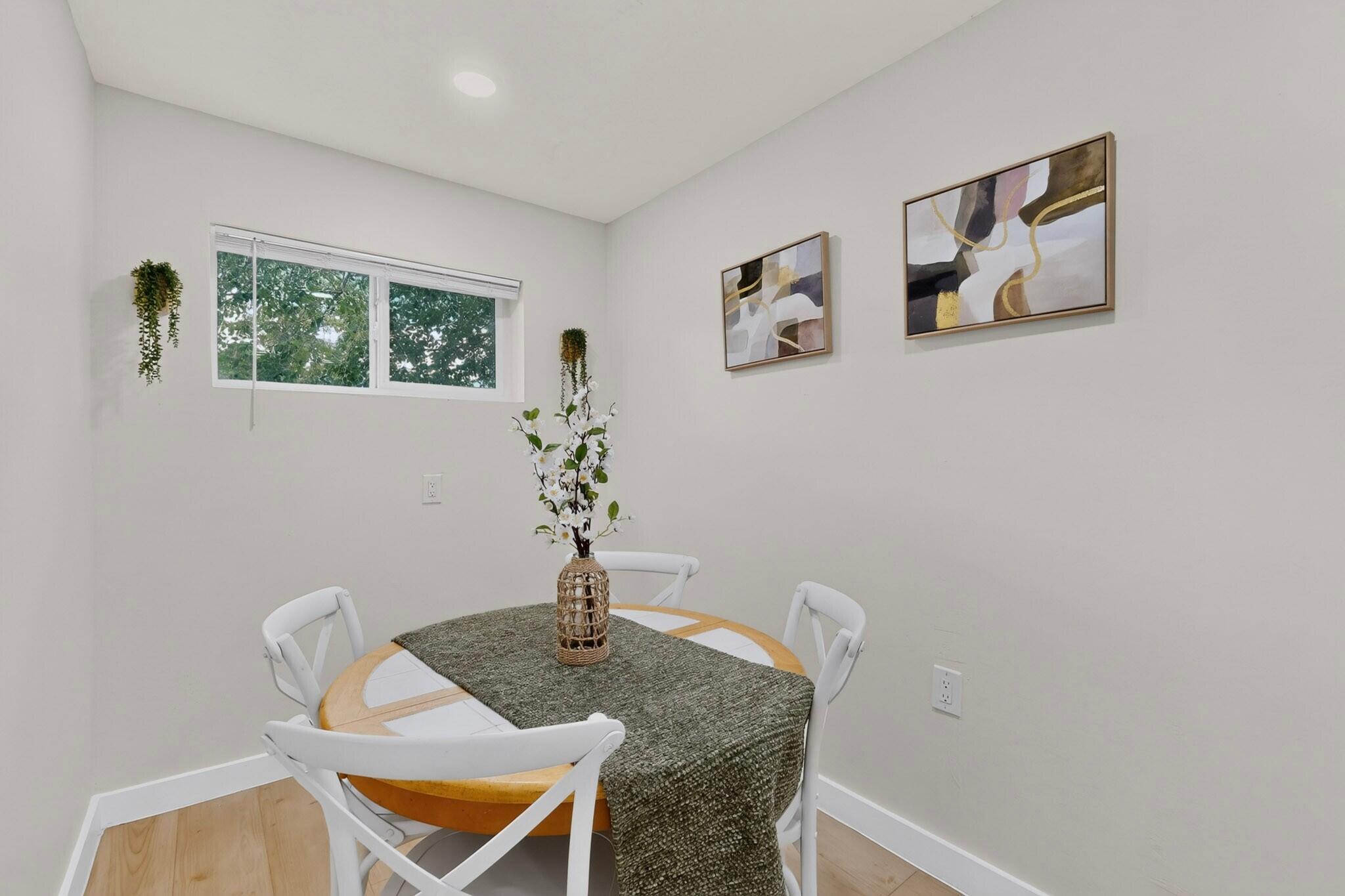 Photo 14 — 1108 Wade Circle NE