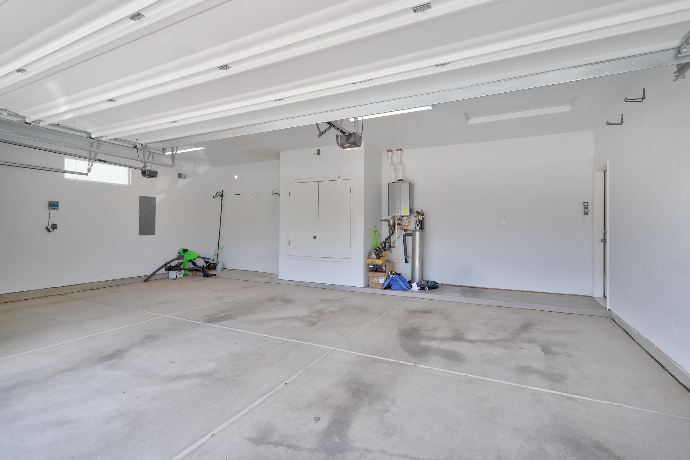 Photo 5 — 7713 Majesty Court NW