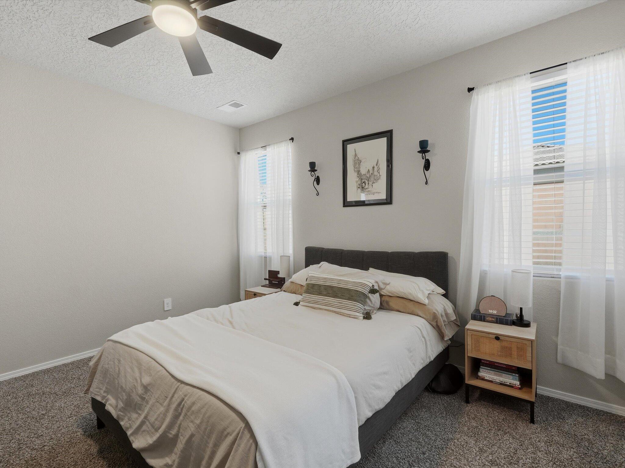 Photo 3 — 3179 Kunzita Street SE