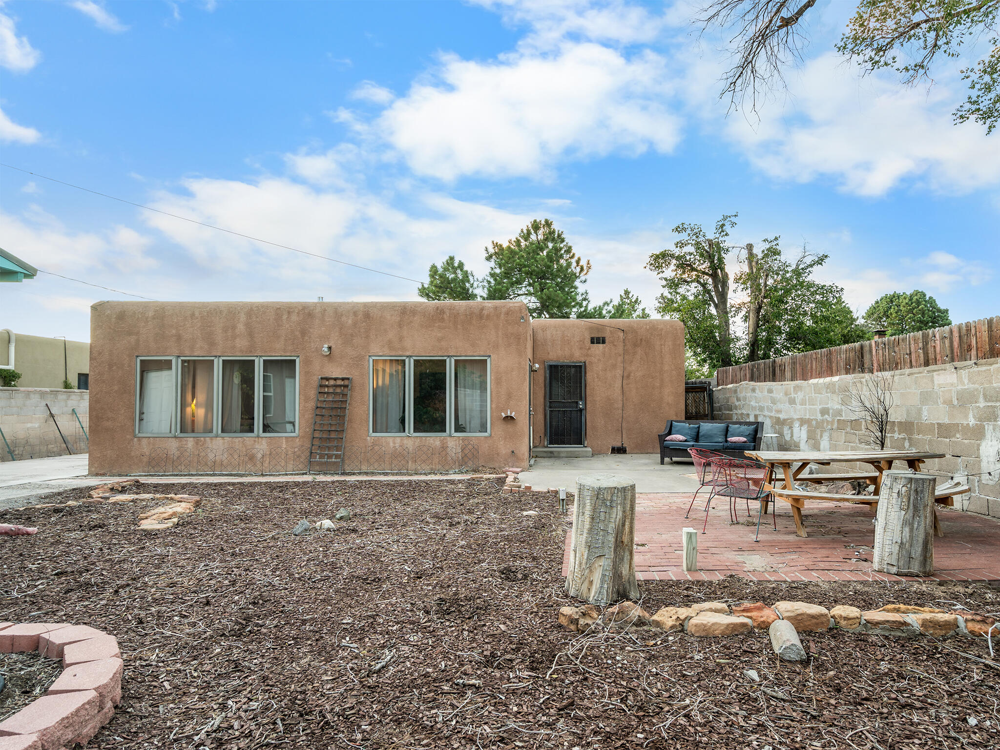 Photo 3 — 3924 Smith Avenue SE