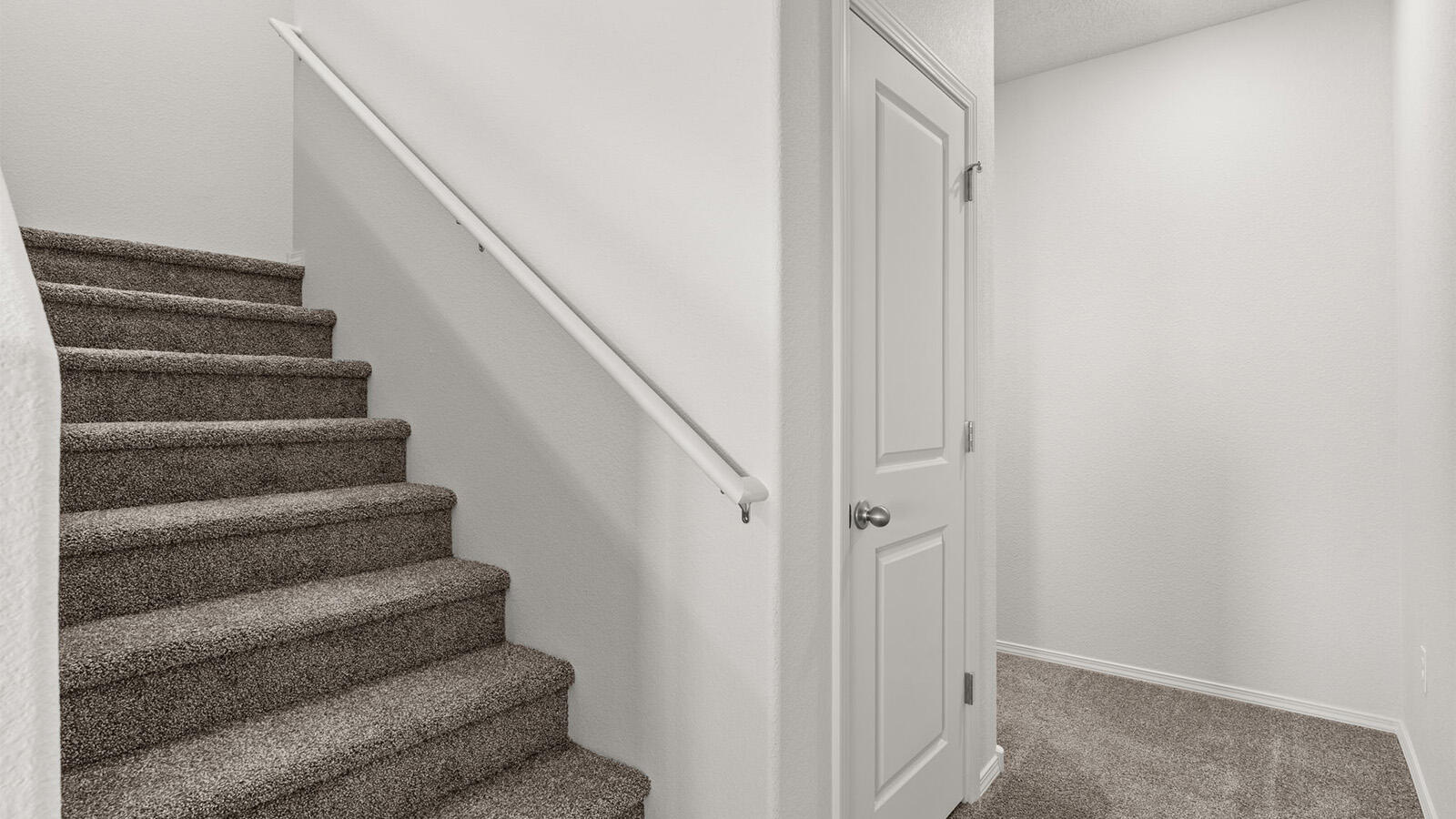 Photo 18 — 6018 Gilpin Drive SE