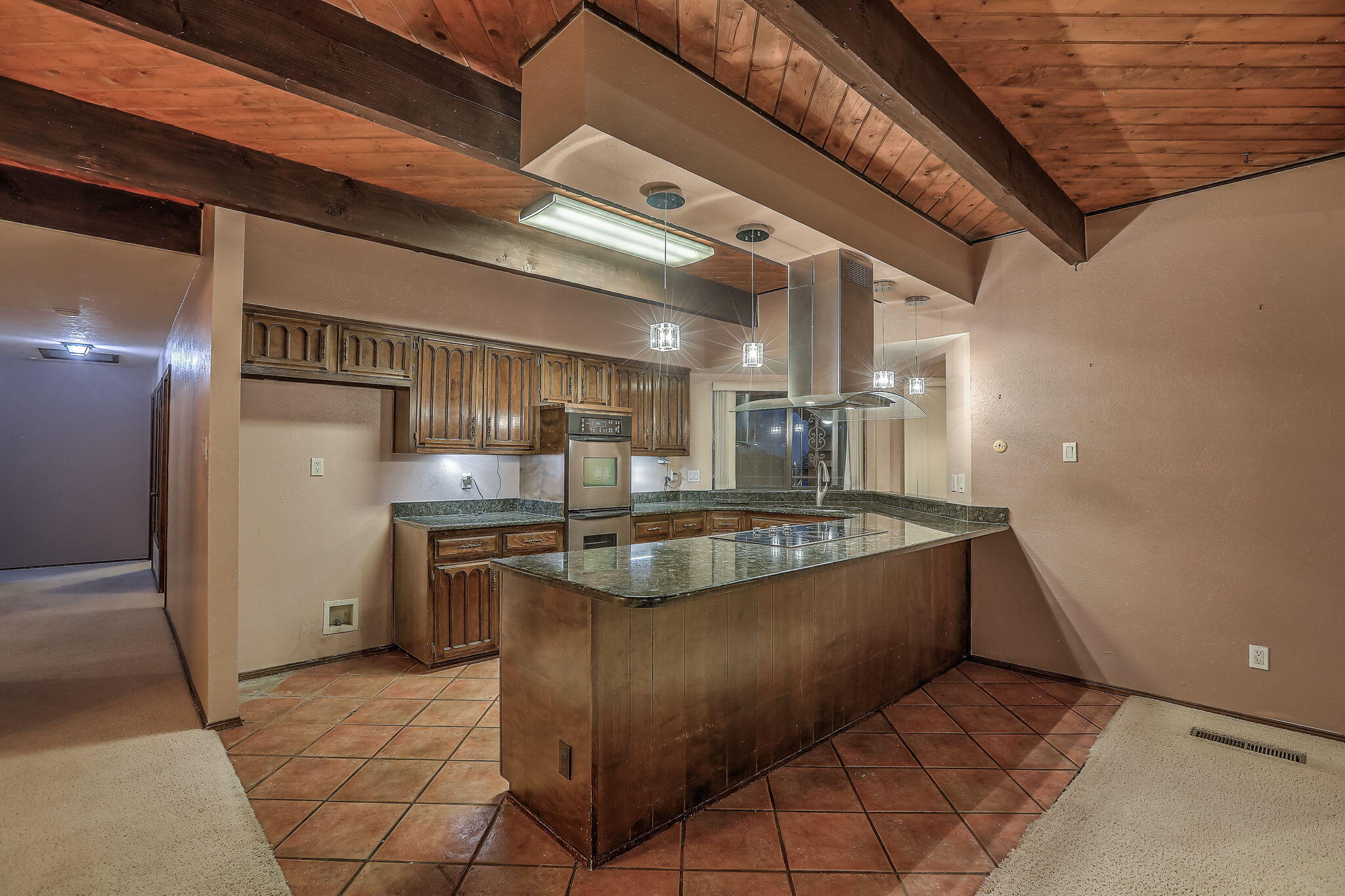 Photo 9 — 1131 Marigold Drive NE