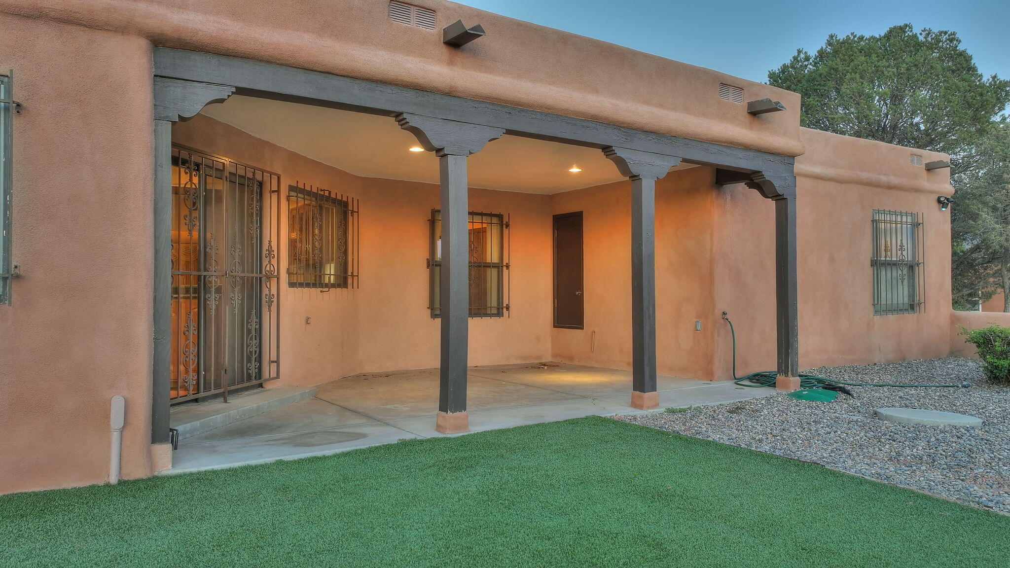 Photo 6 — 1131 Marigold Drive NE