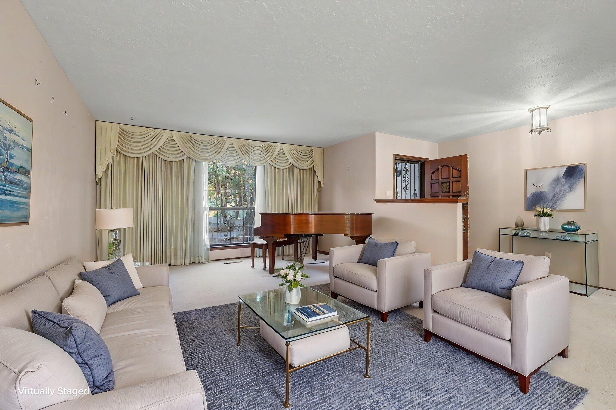 Photo 5 — 1131 Marigold Drive NE