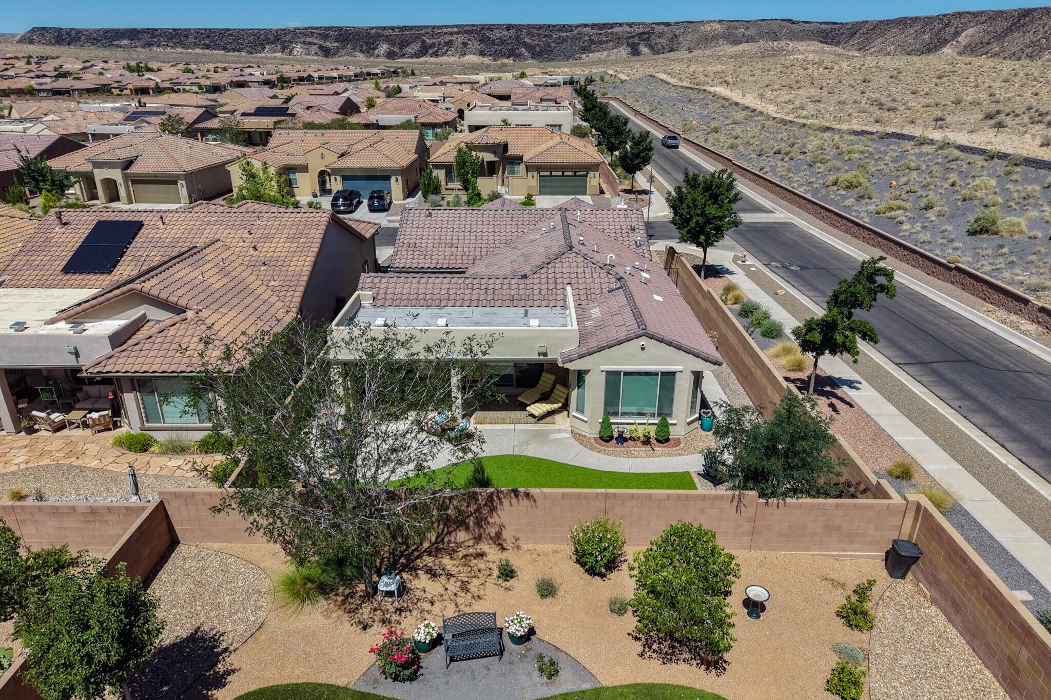 Photo 12 — 2332 Chuckwalla Spring Trail NW