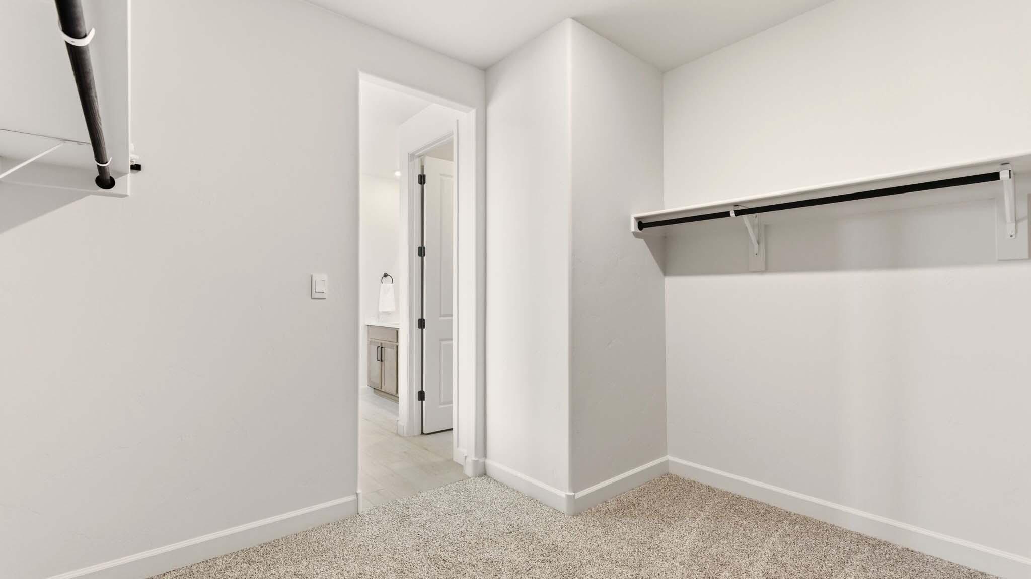 Photo 20 — 6039 Diebenkorn Drive SE