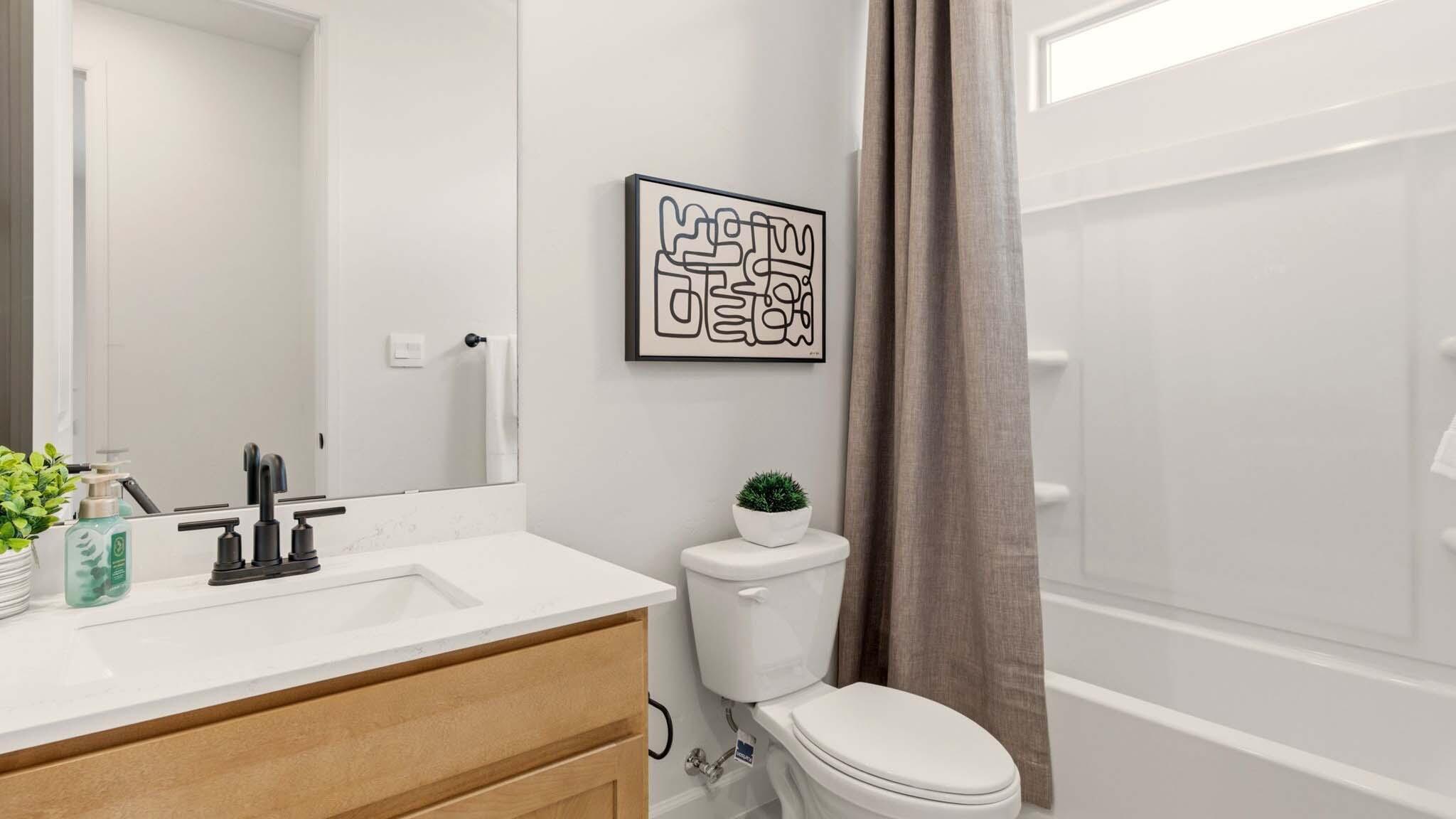 Photo 16 — 6028 Gilpin Drive SE