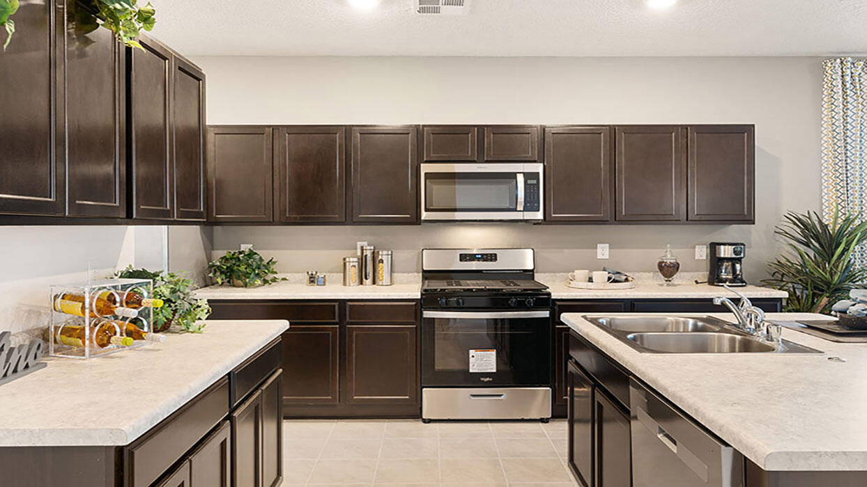 Photo 6 — 1499 Las Colinas Road NW